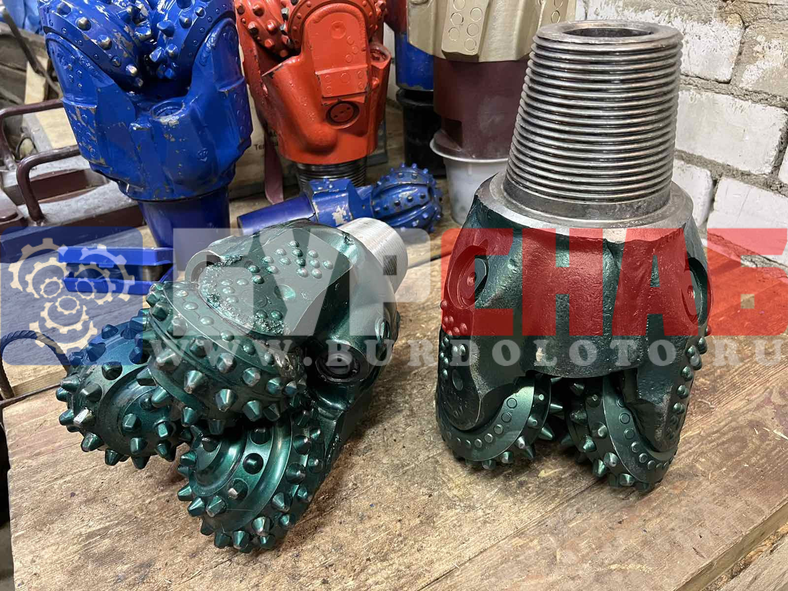 Долото шарошечное ф 215,9 IADC 517 (CH24MRS)