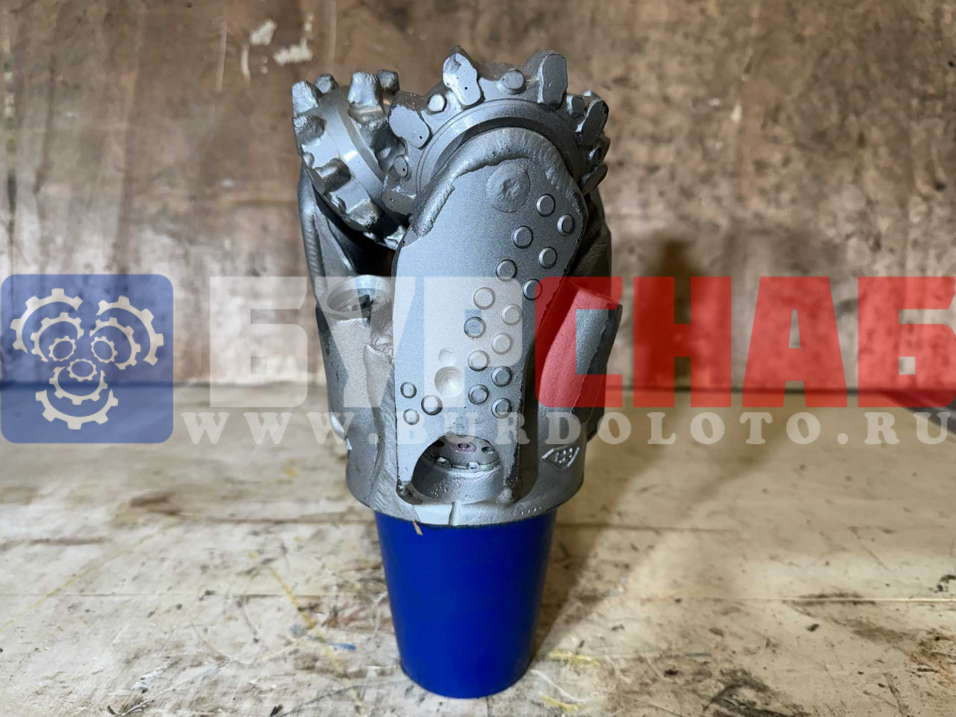 Долото шарошечное ф 142,9 STX-1 (IADC117)