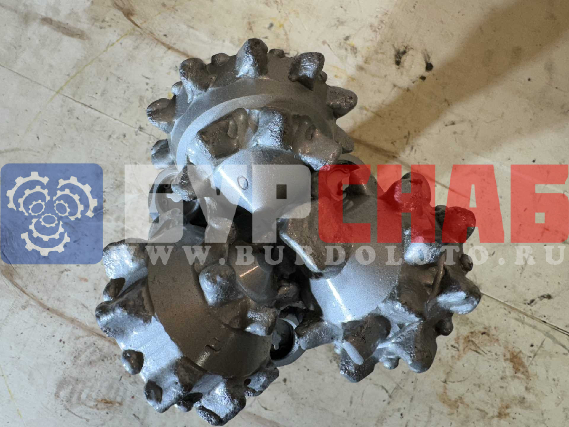 Долото шарошечное ф 142,9 STX-1 (IADC117)