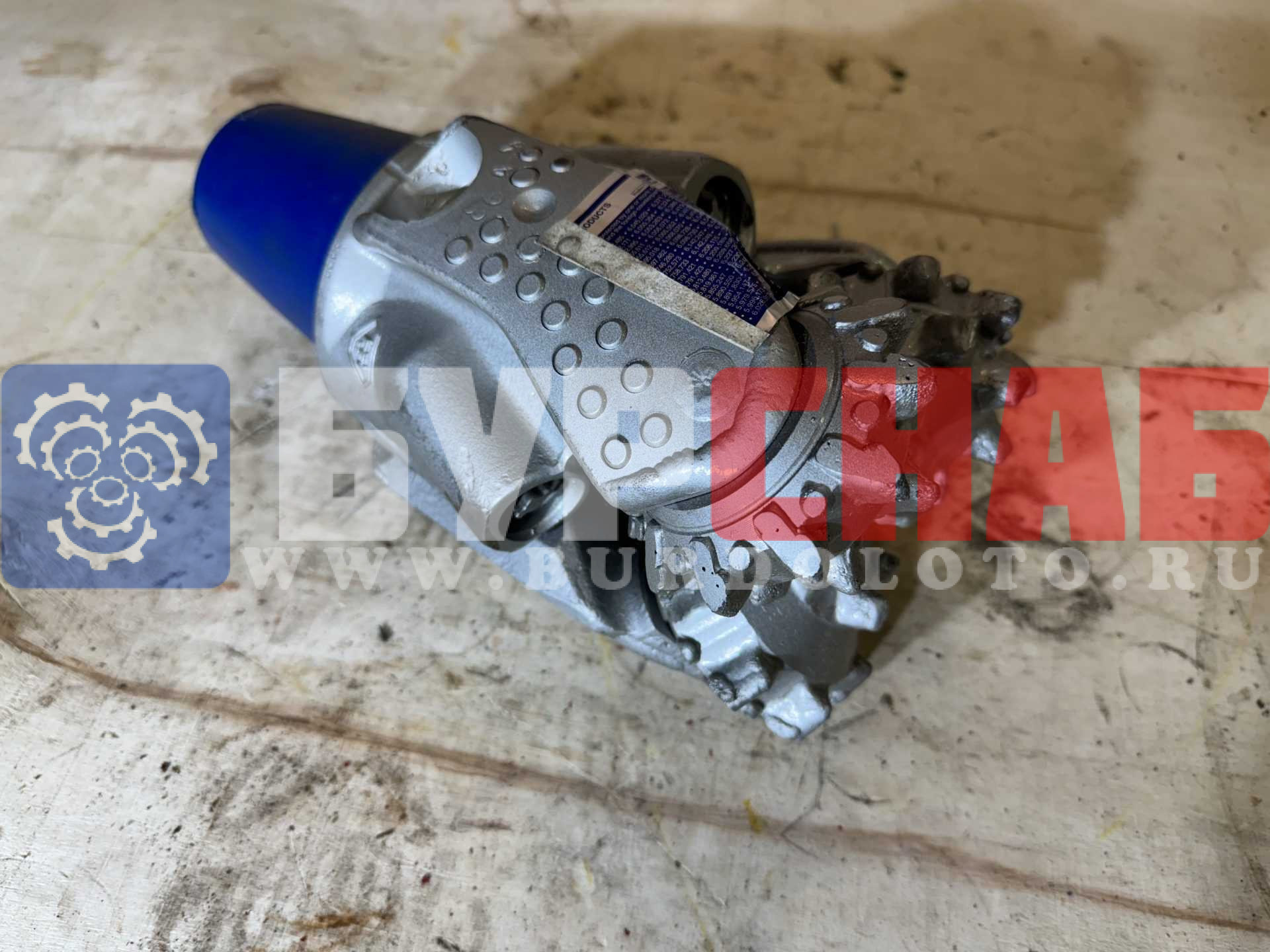 Долото шарошечное ф 142,9 STX-1 (IADC117)