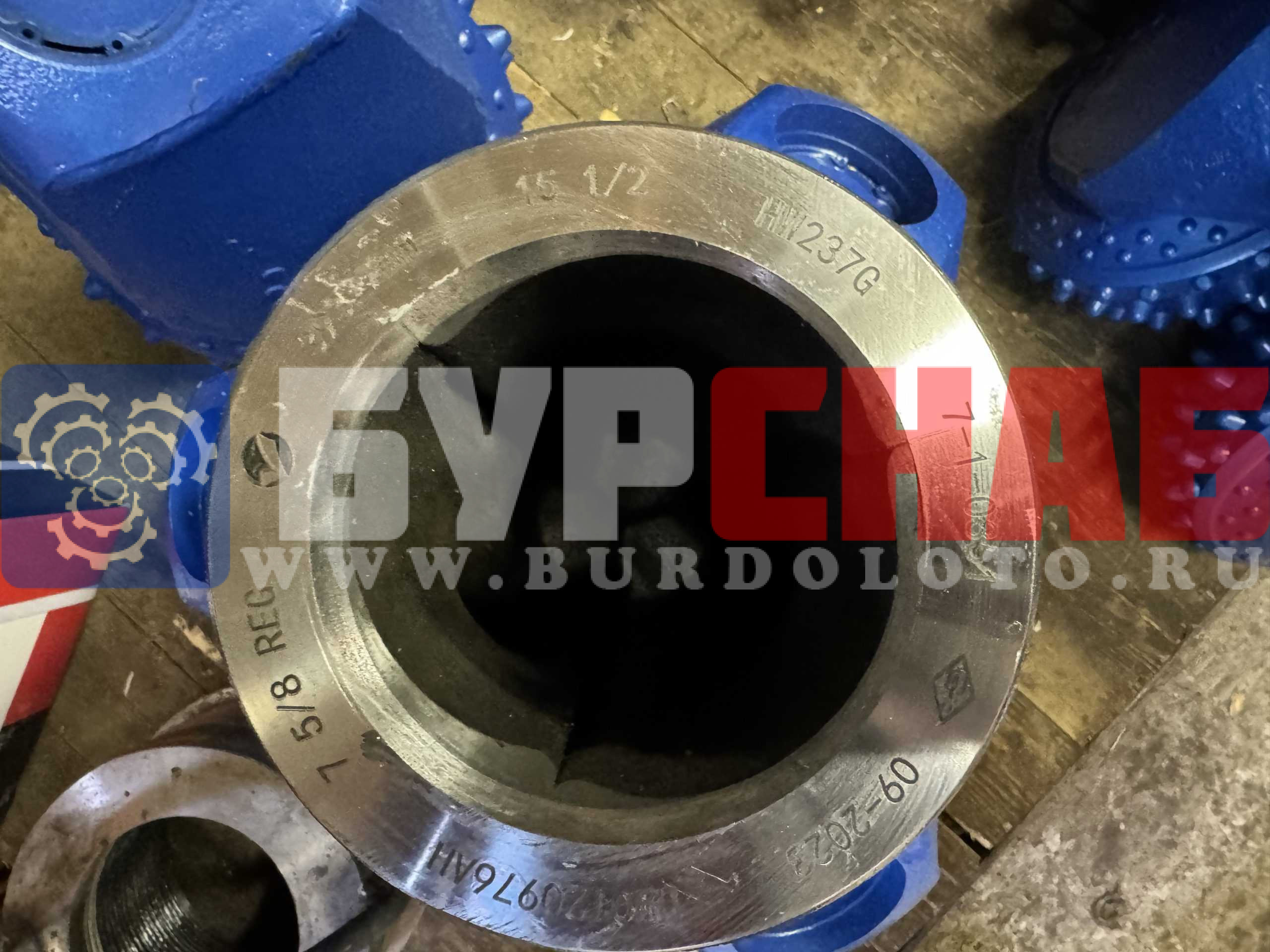 Долото шарошечное ф 393,7 HW237G (IADC237)