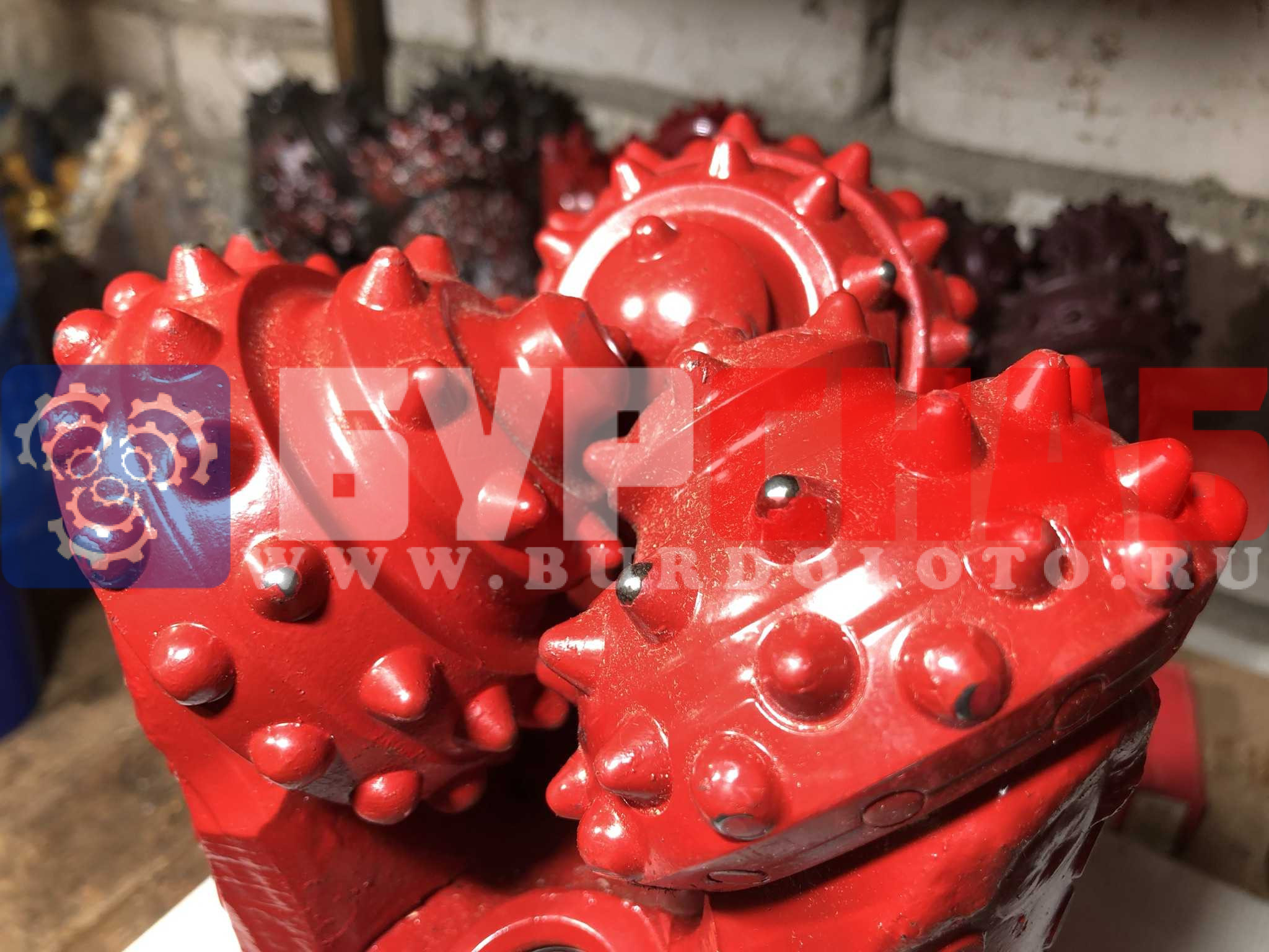 Долото шарошечное ф 152,4 R40P (IADC 617)