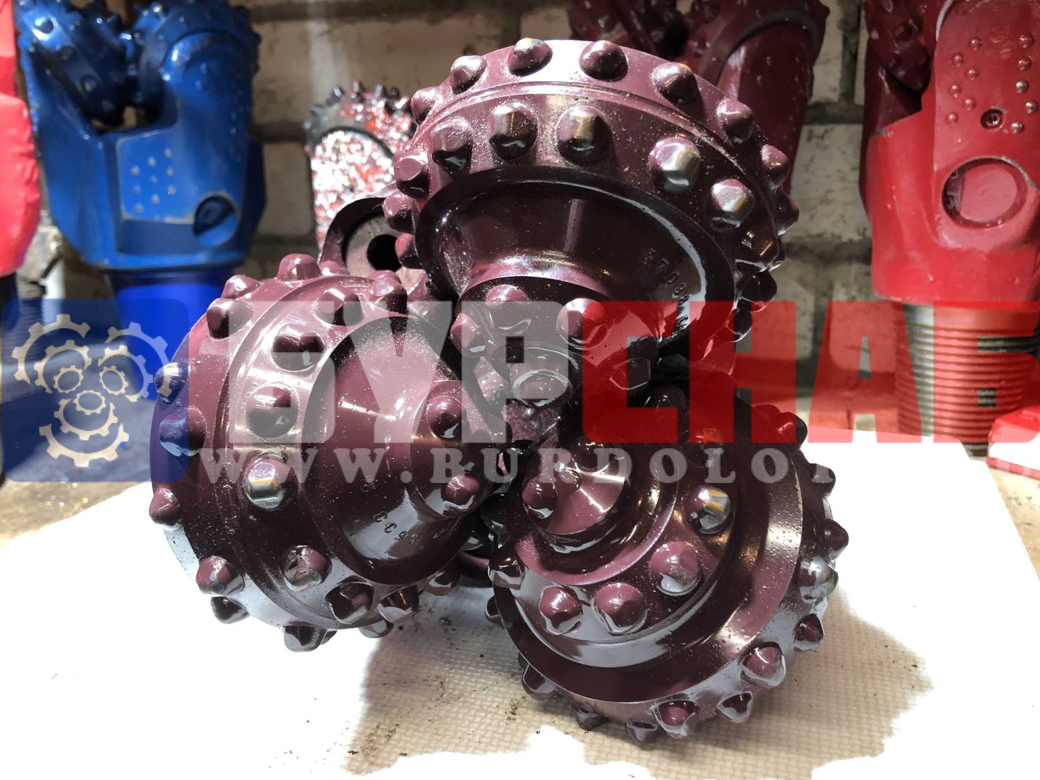 Долото шарошечное ф 190,5 MTR627 (IADC627)