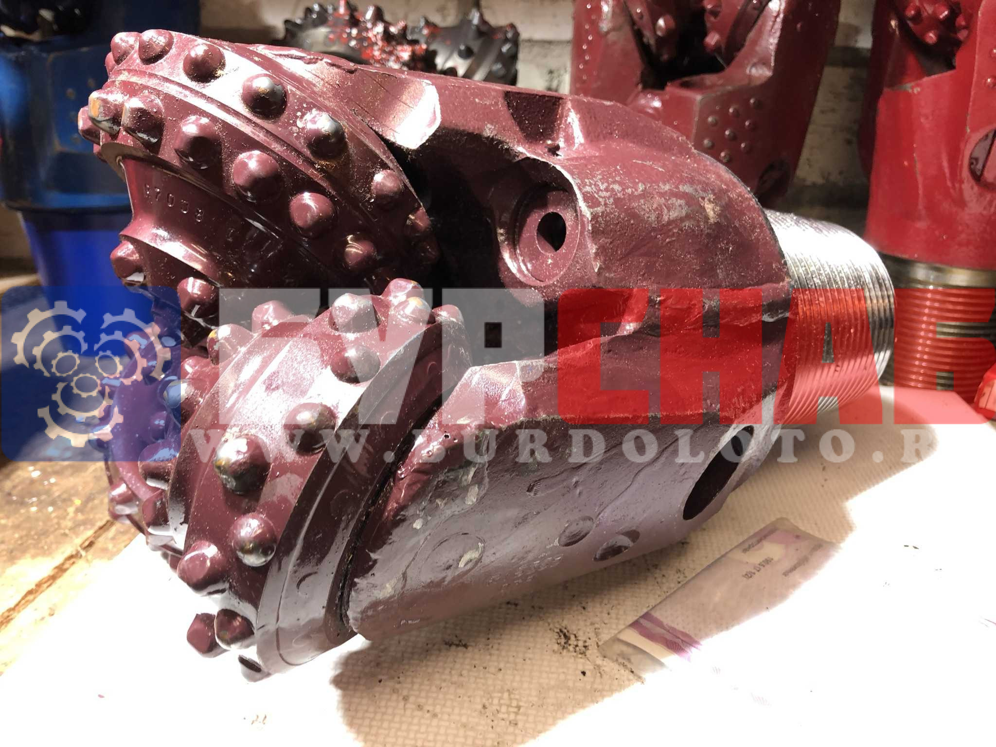 Долото шарошечное ф 190,5 MTR627 (IADC627)