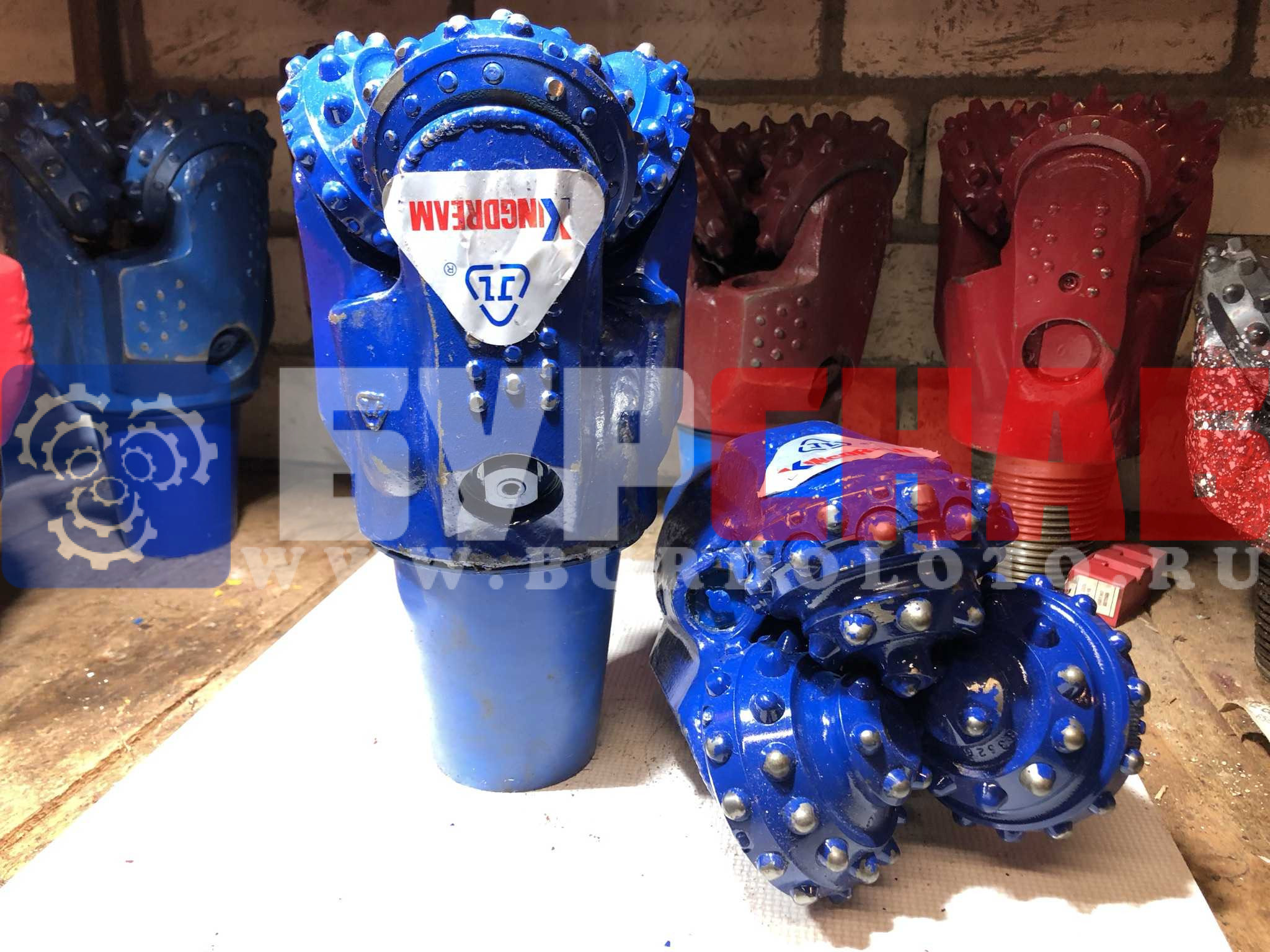 Долото шарошечное ф 149,2 HAT547GLY (IADC 547)