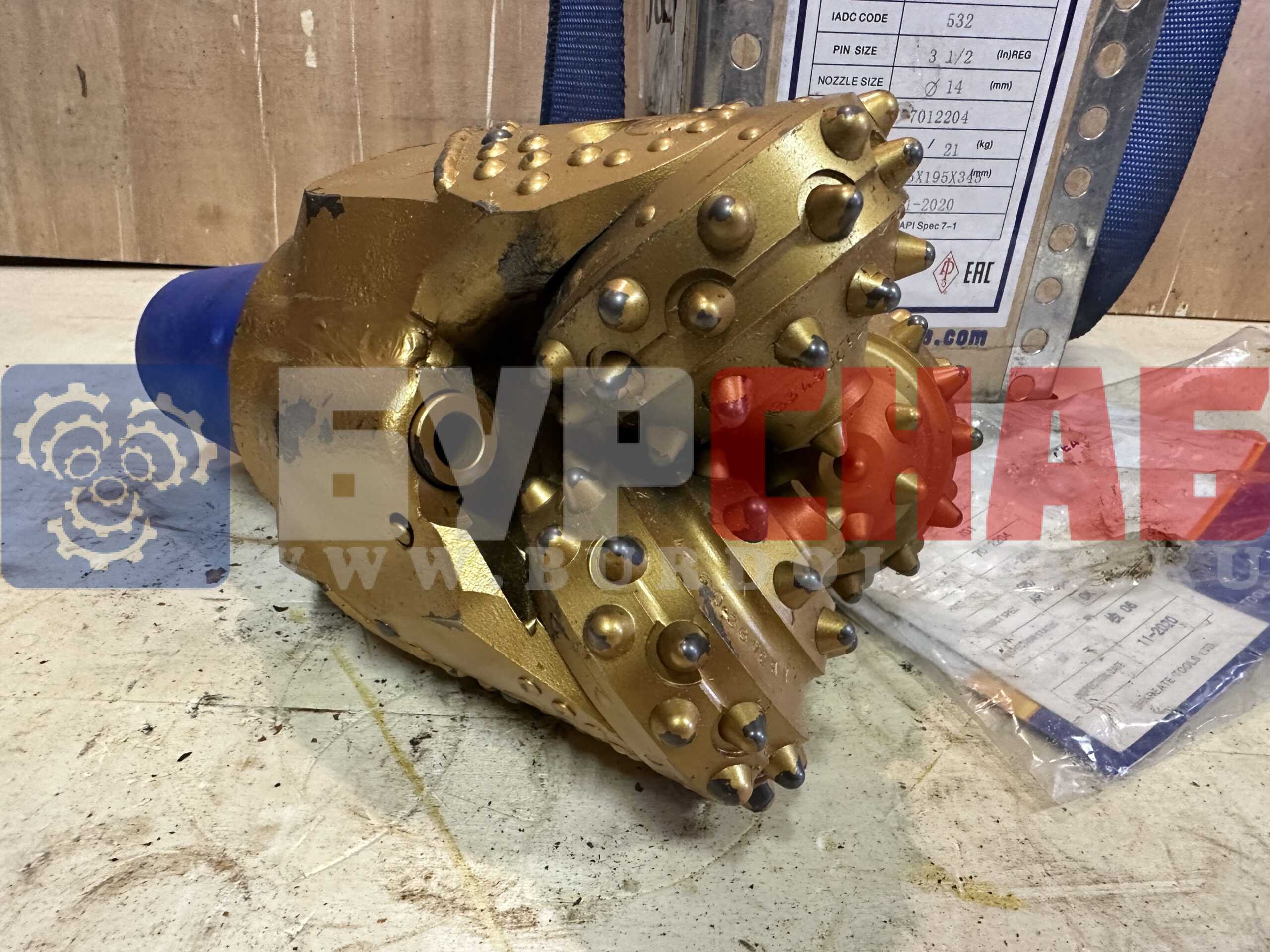 Долото шарошечное ф 171,4 SG532 (IADC 532)