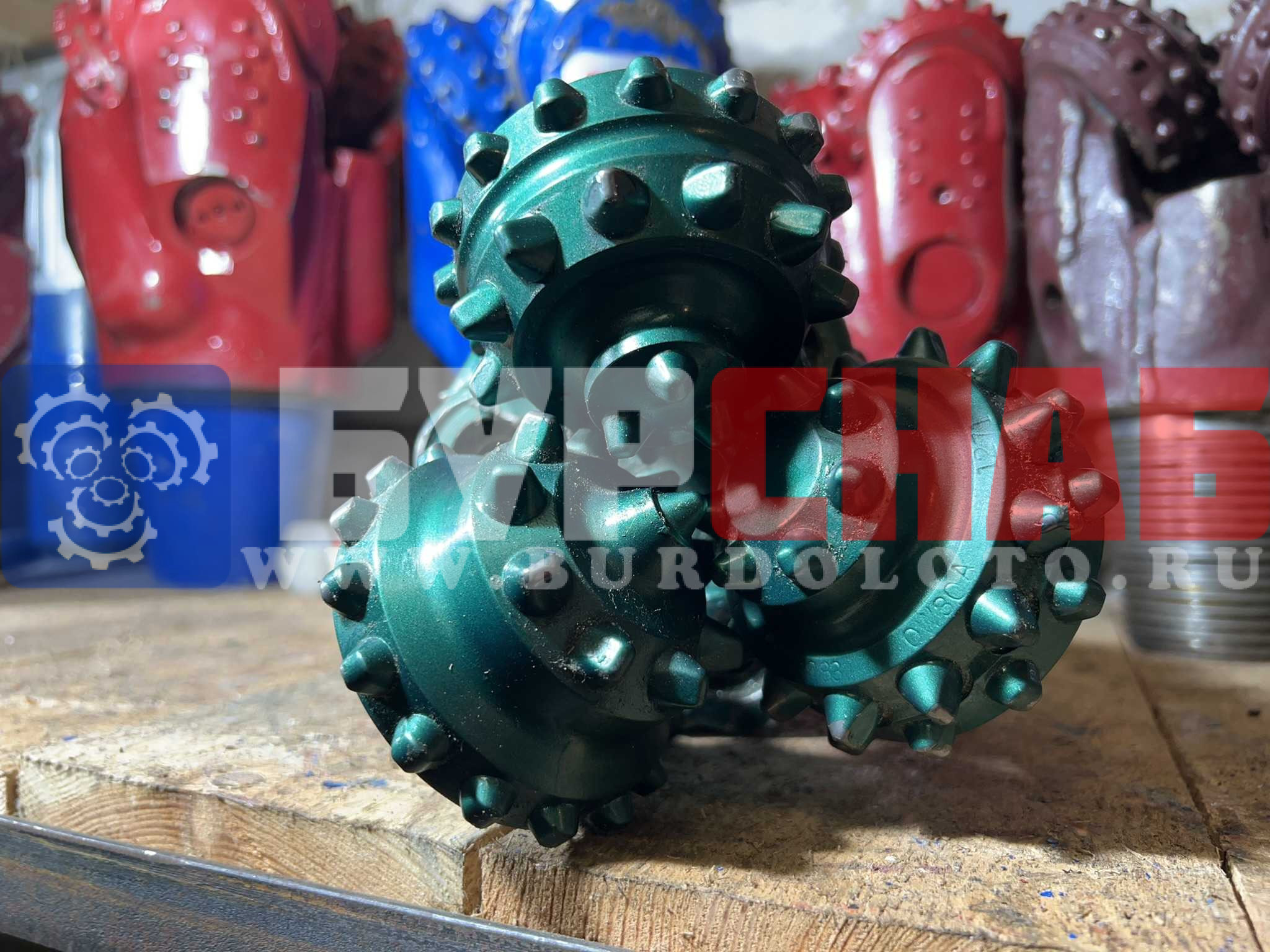 Долото шарошечное ф 142.9 ETD24MS (IADC517)