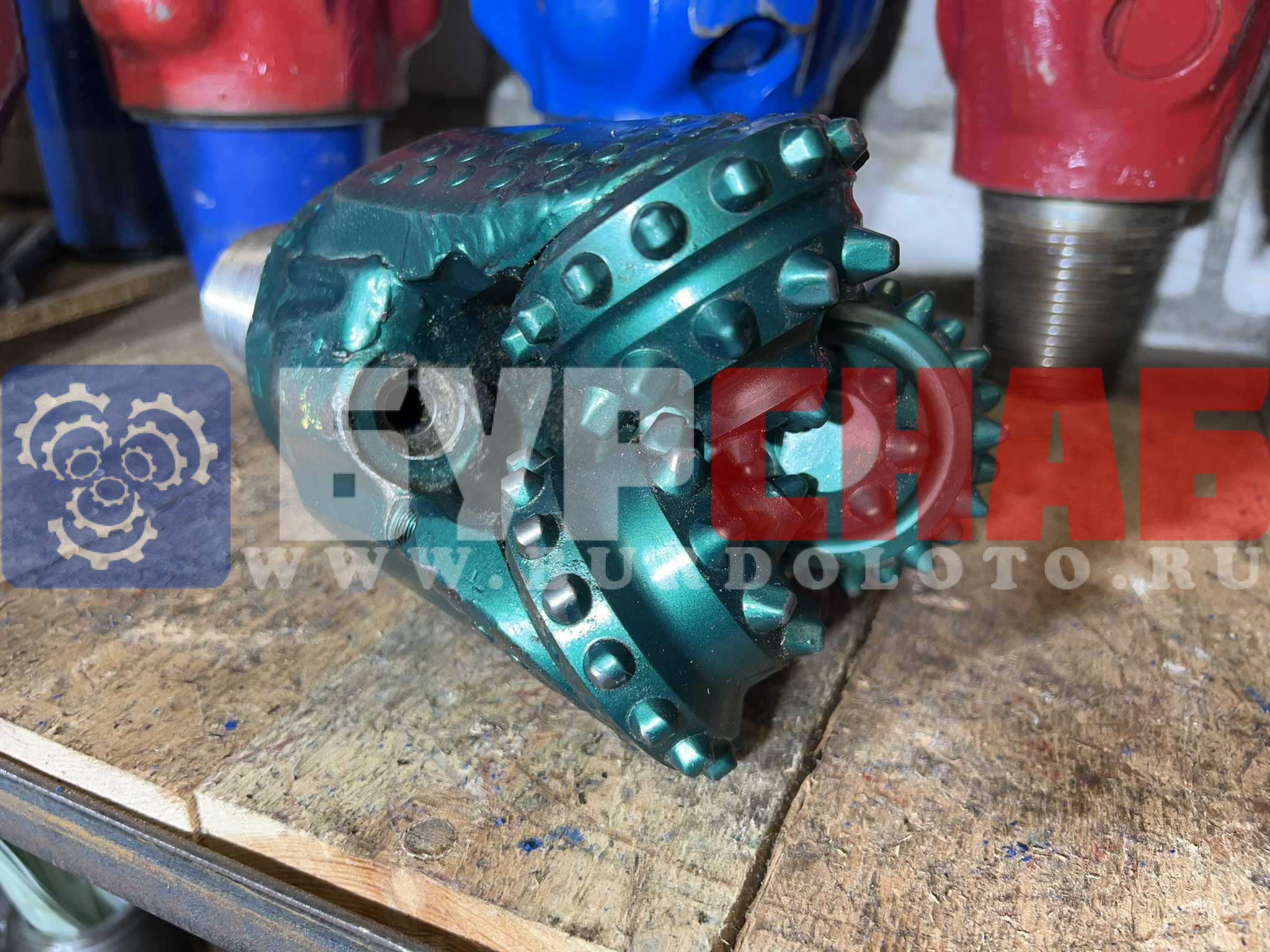 Долото шарошечное ф 142.9 ETD24MS (IADC517)