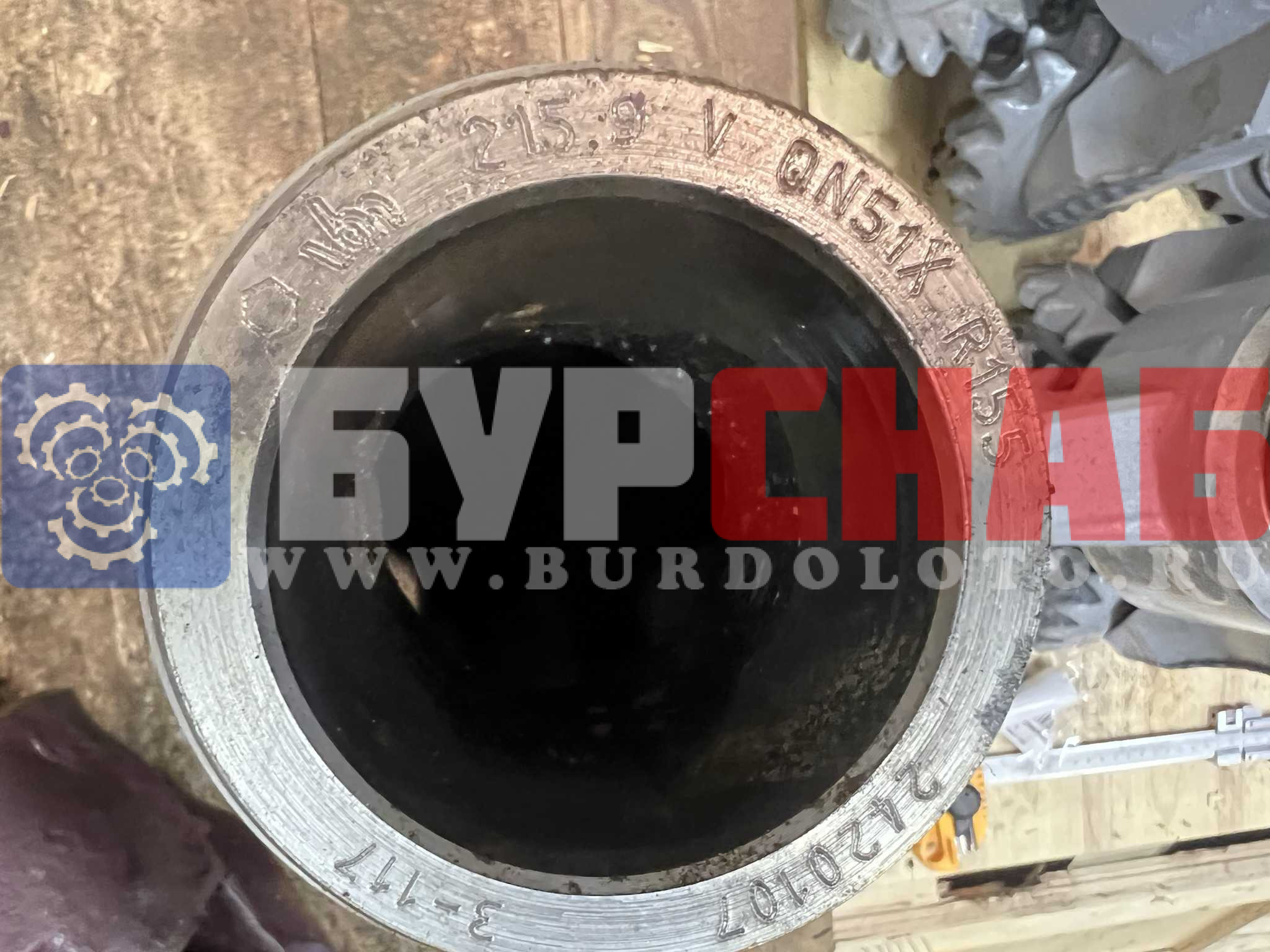 Долото шарошечное ф 215.9 V-QN51X R155