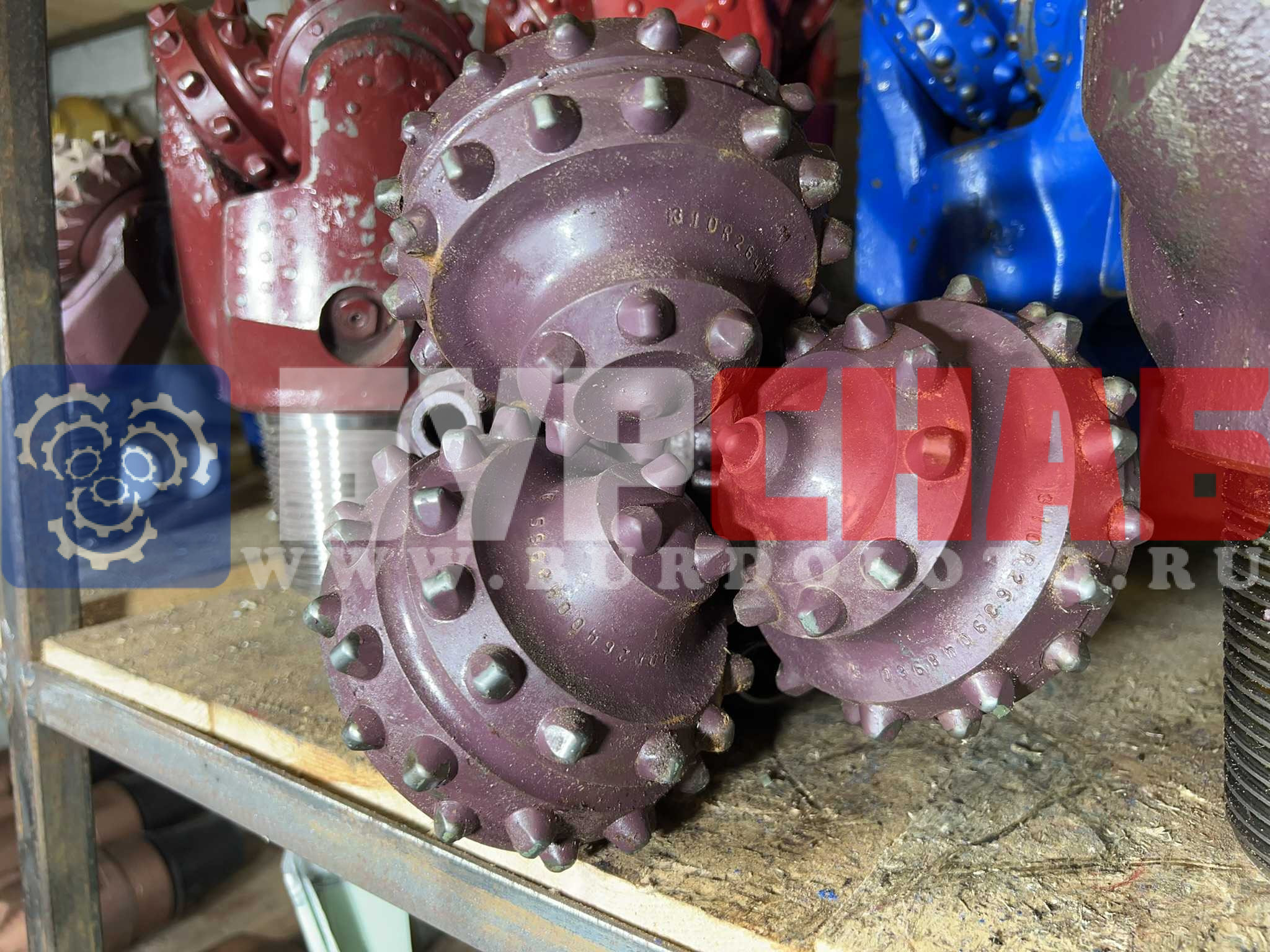 Долото шарошечное ф 215.9 V-QN51X R155