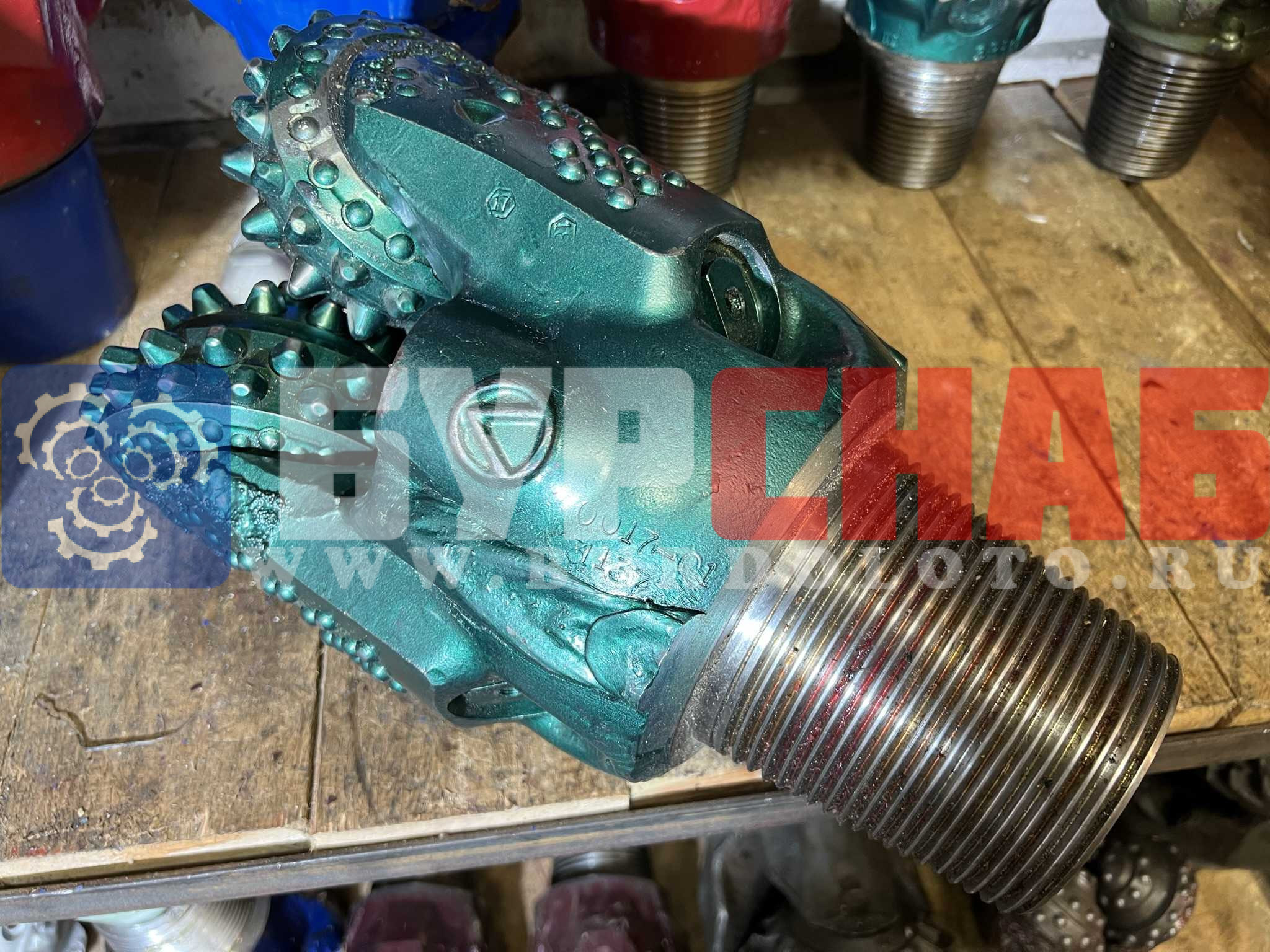 Долото шарошечное ф 215.9 CH24MRS (IADC517)