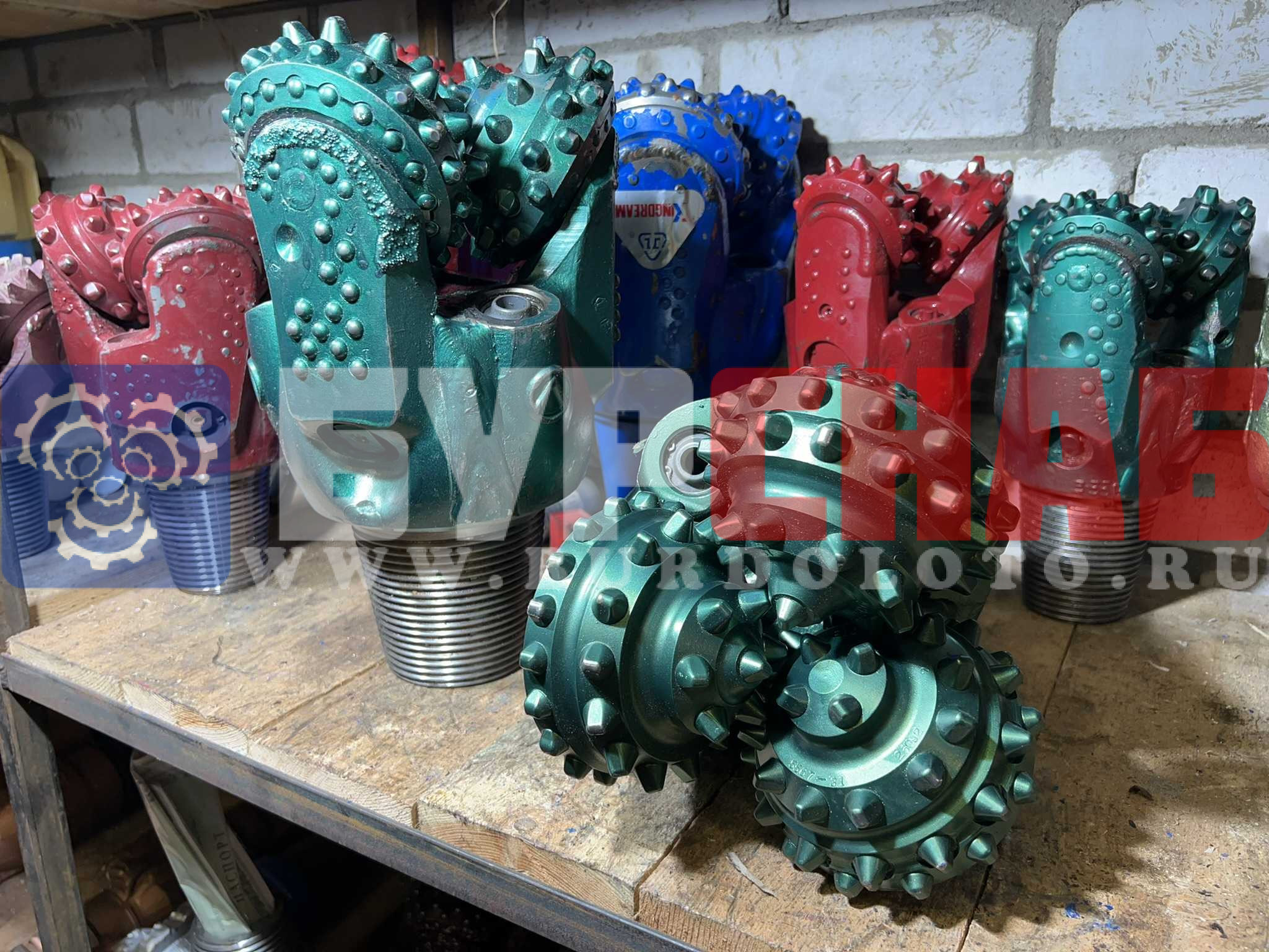 Долото шарошечное ф 215.9 CH24MRS (IADC517)