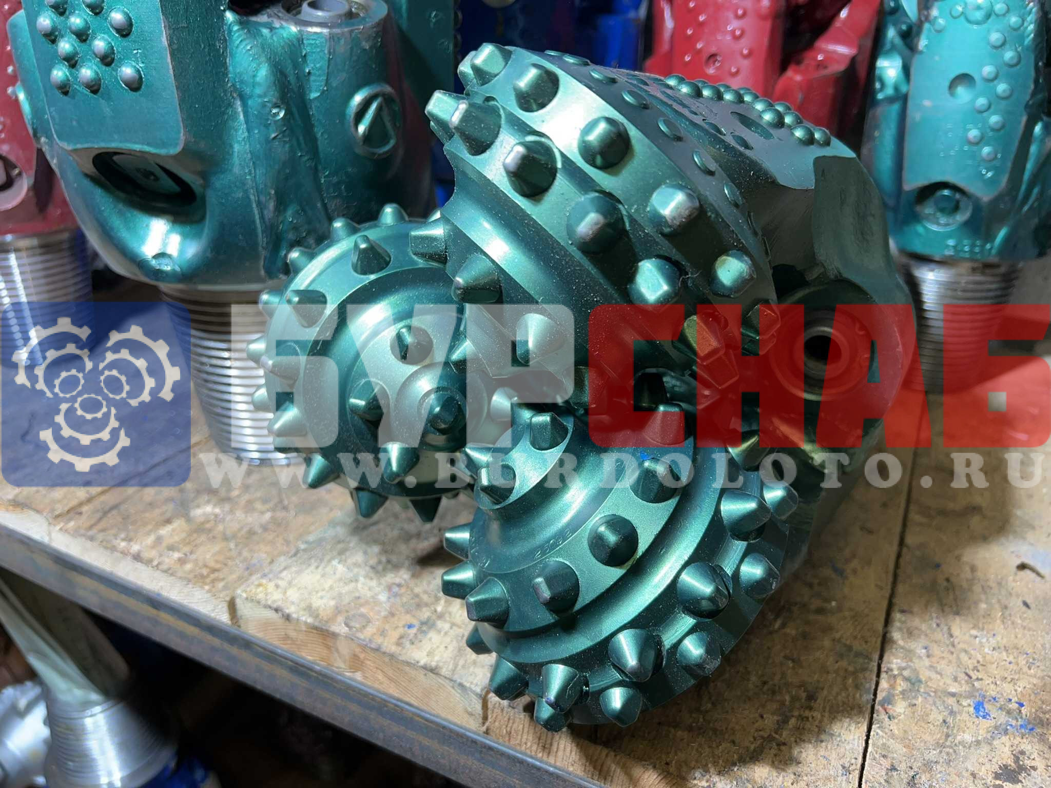 Долото шарошечное ф 215.9 CH24MRS (IADC517)