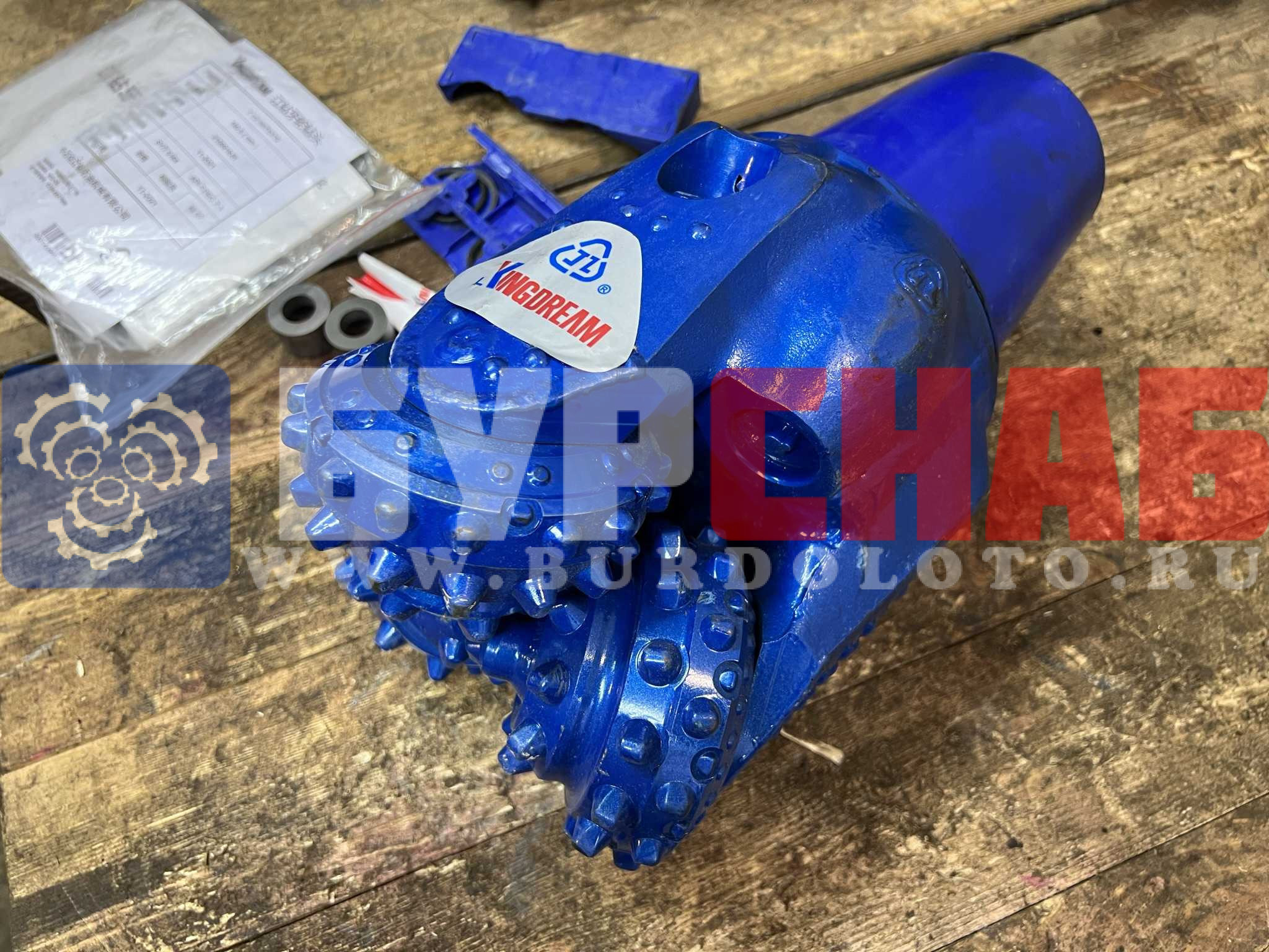 Долото шарошечное ф 190,5 HAT537G (IADC537)