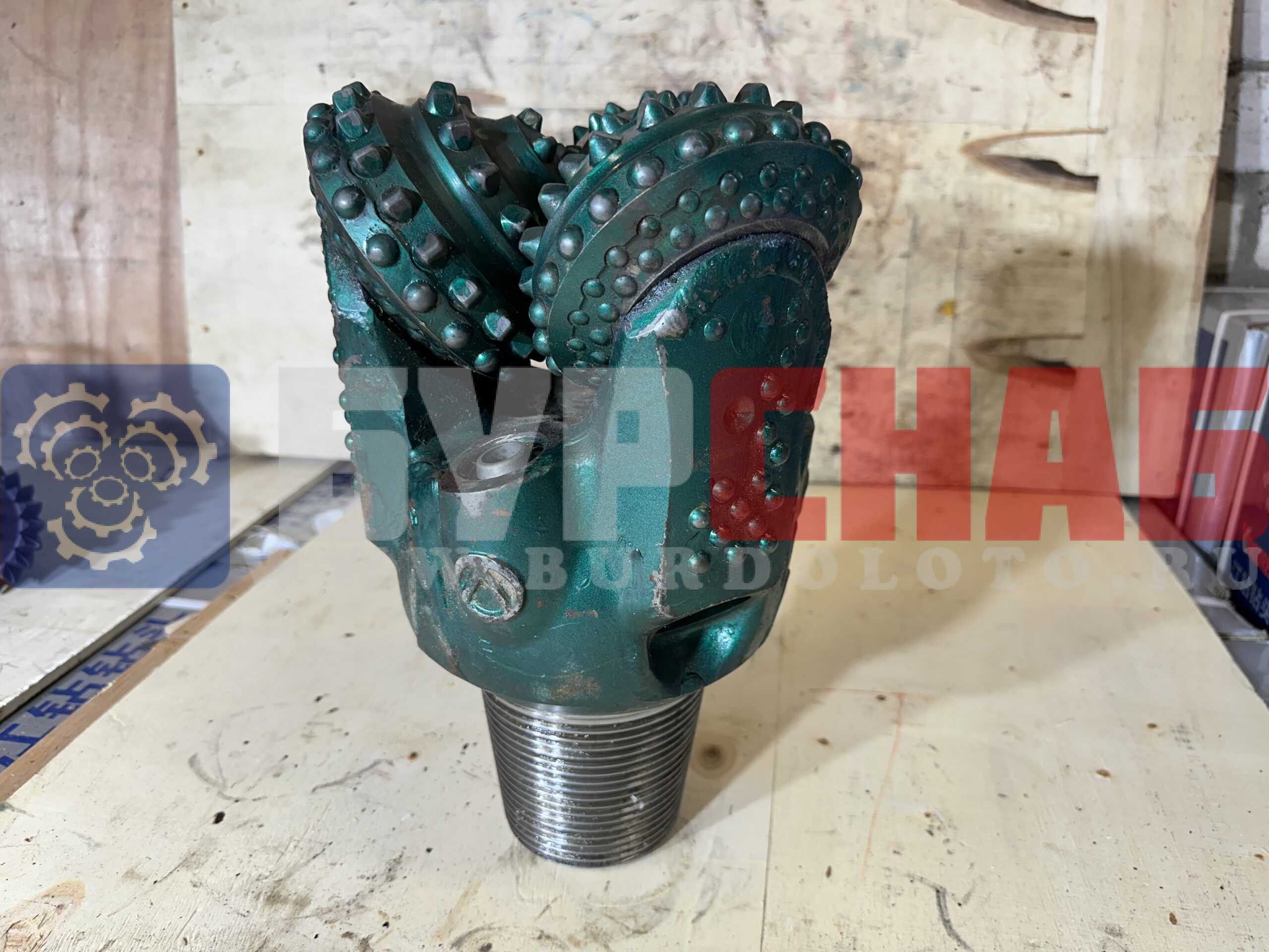 Долото шарошечное ф 219,1 HE44MRSV (IADC617)