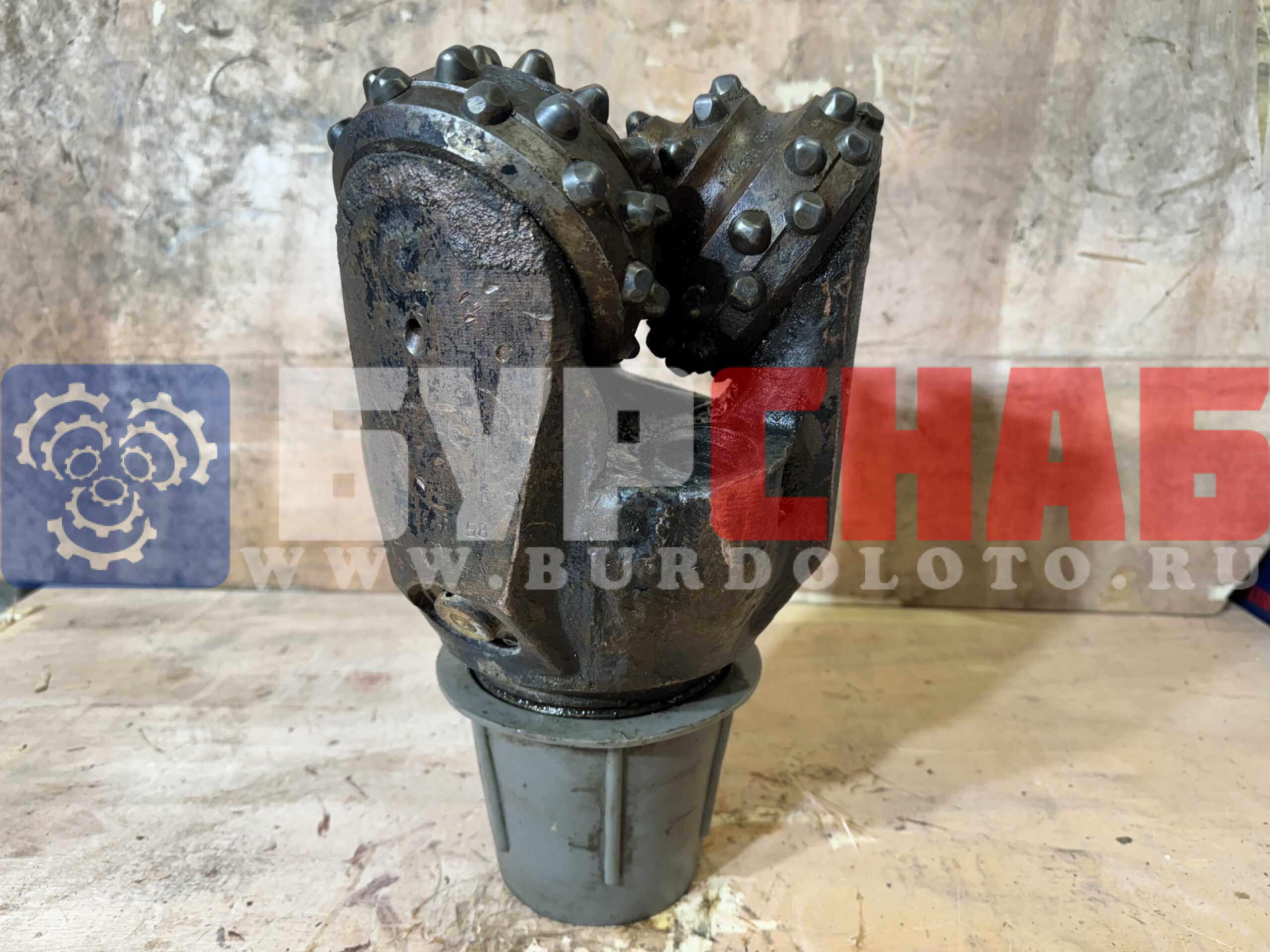 Долото шарошечное ф 215,9 СЗ-ГНУ R13