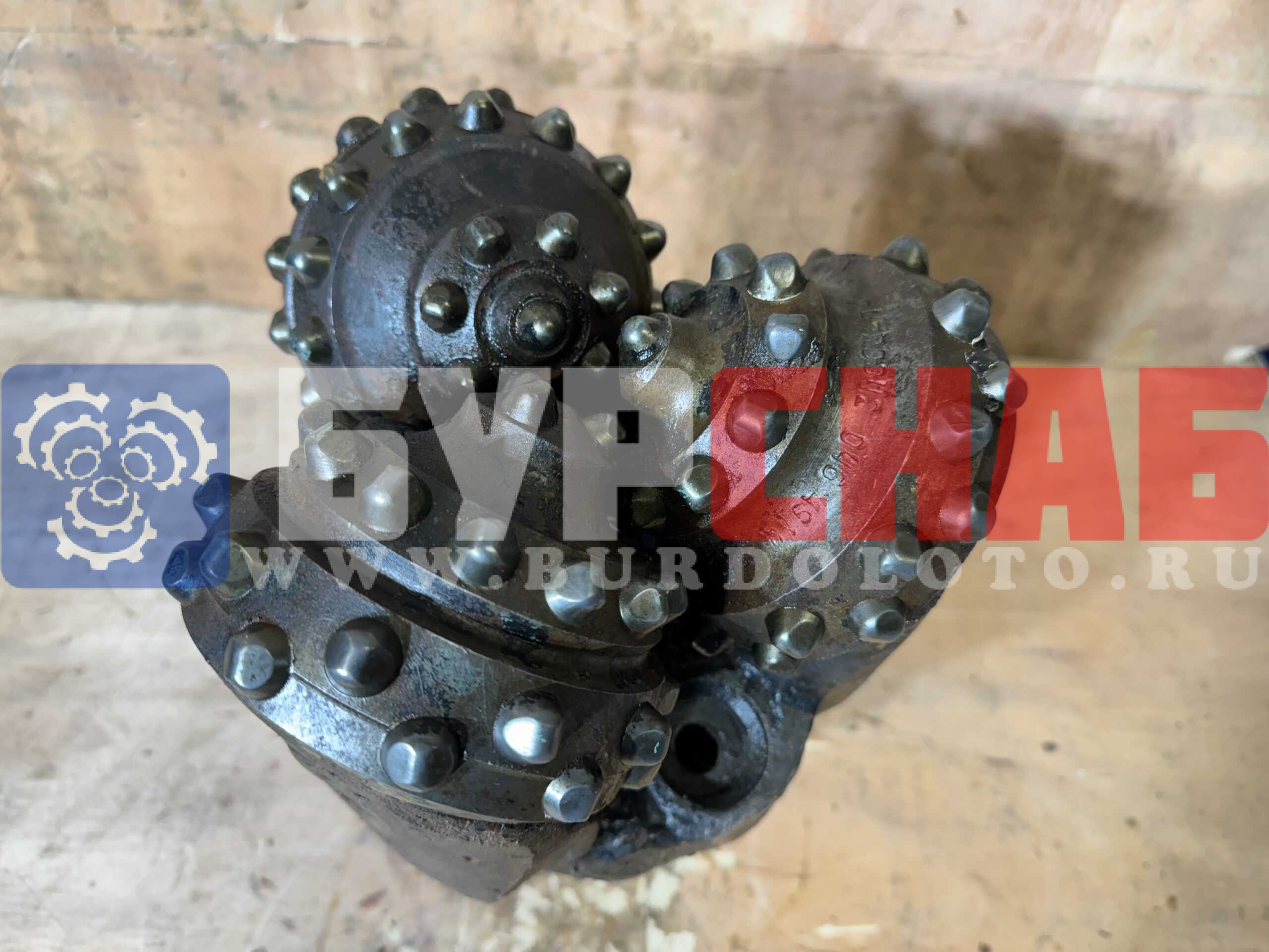 Долото шарошечное ф 215,9 СЗ-ГНУ R13