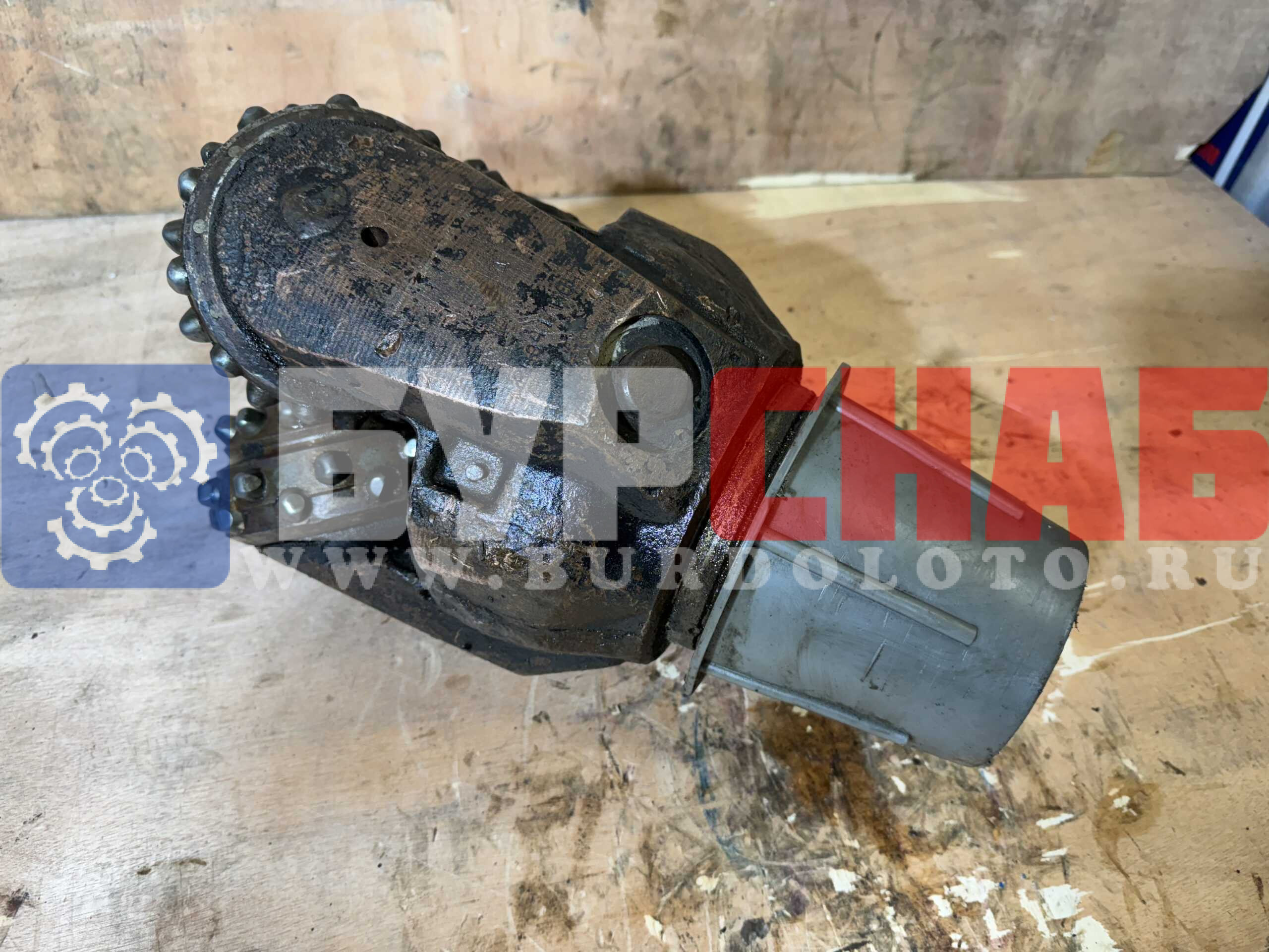 Долото шарошечное ф 215,9 СЗ-ГНУ R13