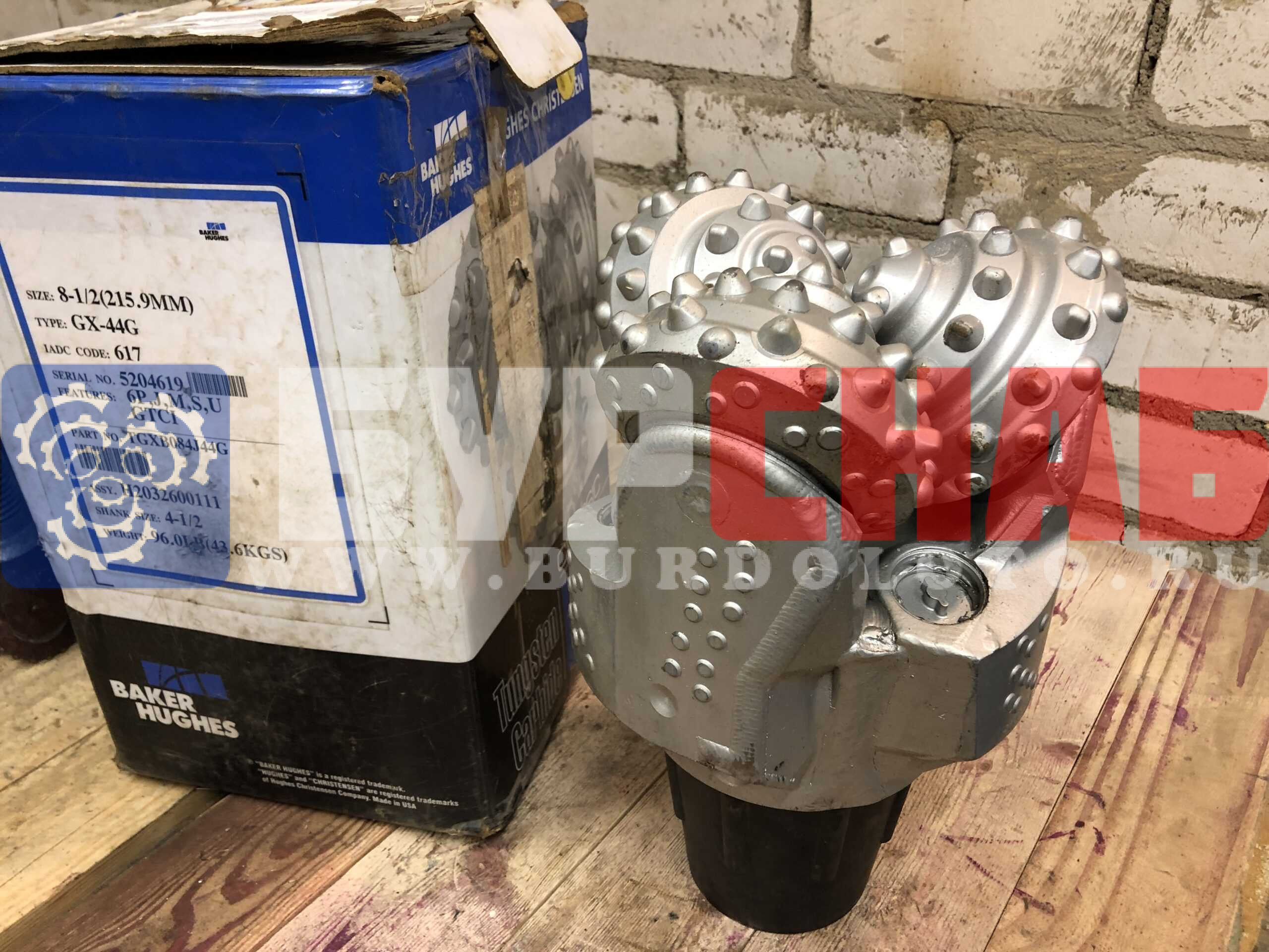 Долото шарошечное ф 215,9 GX-44G (IADC617)