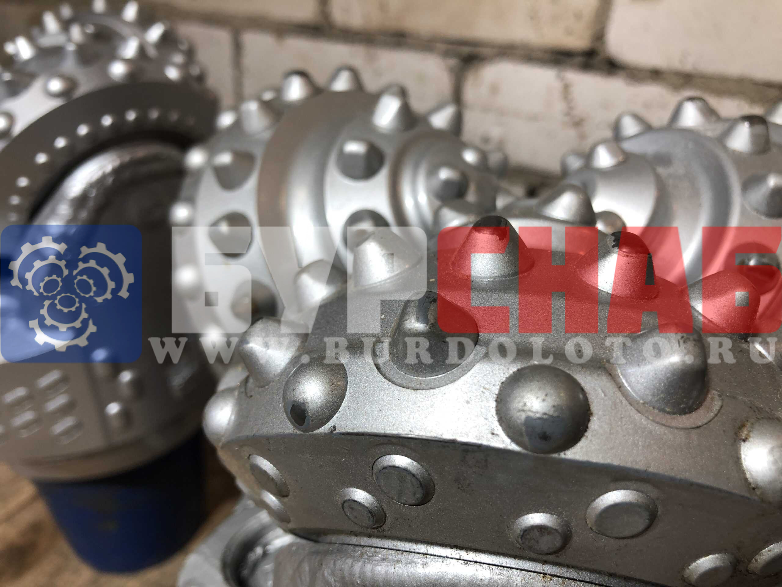 Долото шарошечное ф 215,9 GX-44G (IADC617)