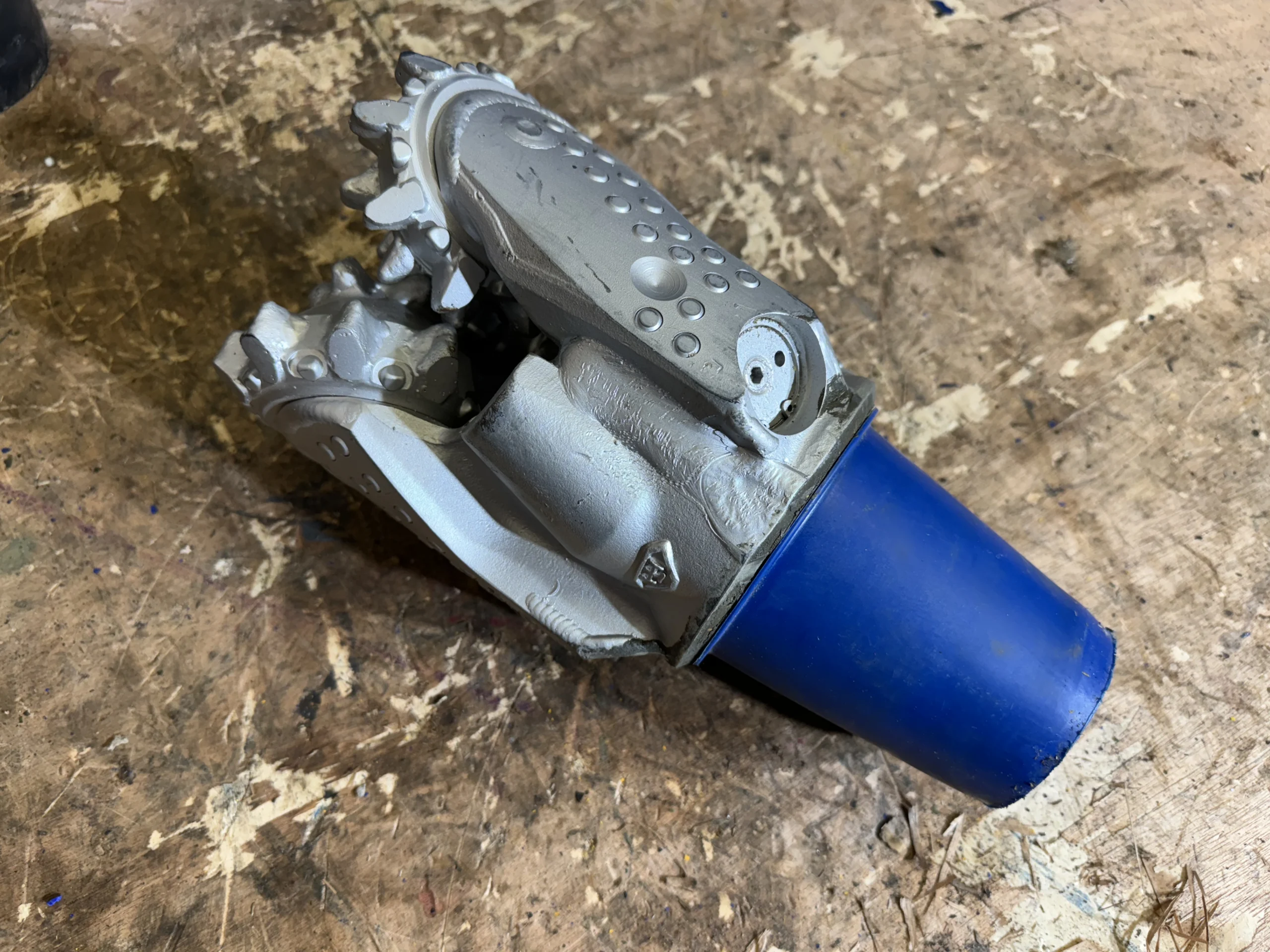 Долото шарошечное ф 152.4 STX-1 (IADC 117)