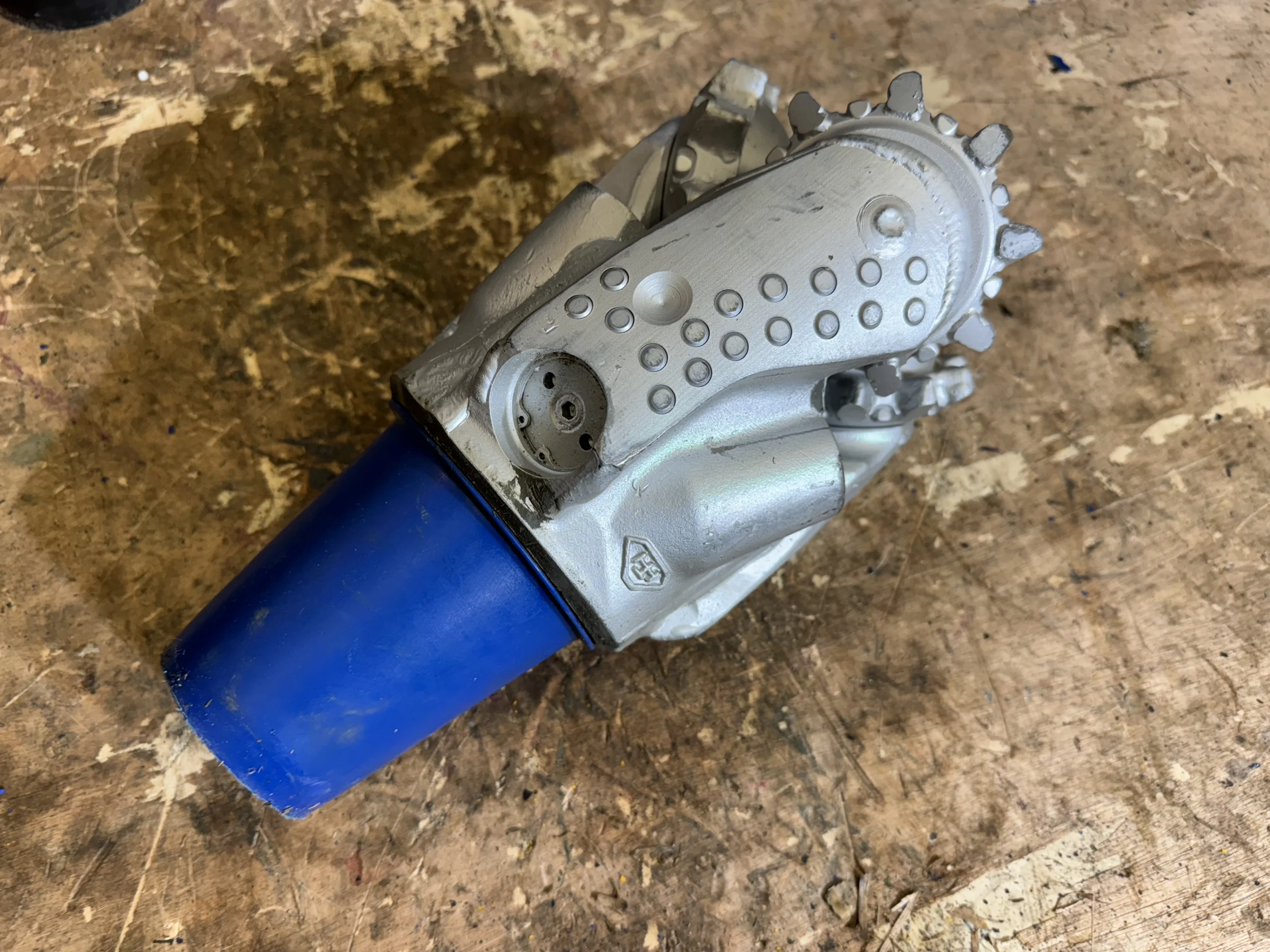 Долото шарошечное ф 152.4 STX-1 (IADC 117)