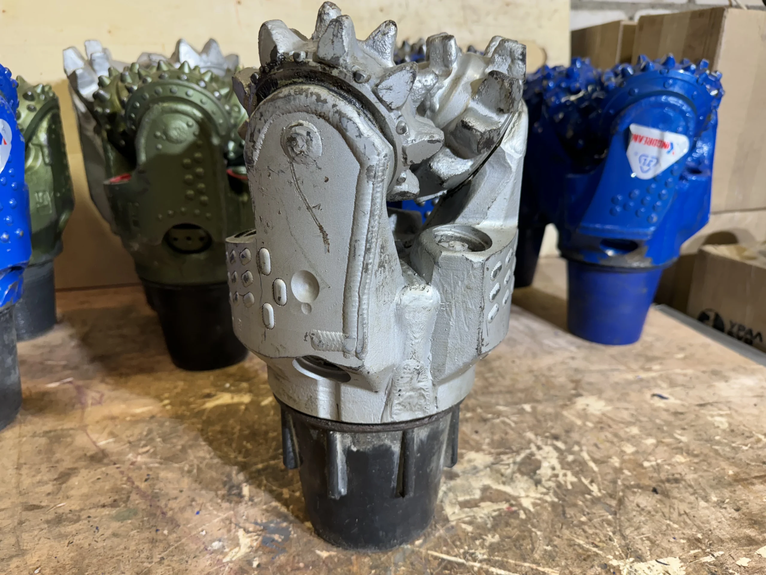 Долото шарошечное ф 193.7 MXL-C1 (IADC 117)