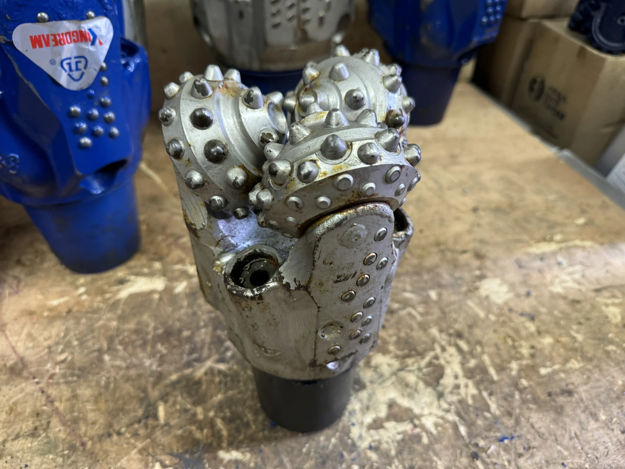 Долото шарошечное ф 142.9 STX-30 (IADC547)