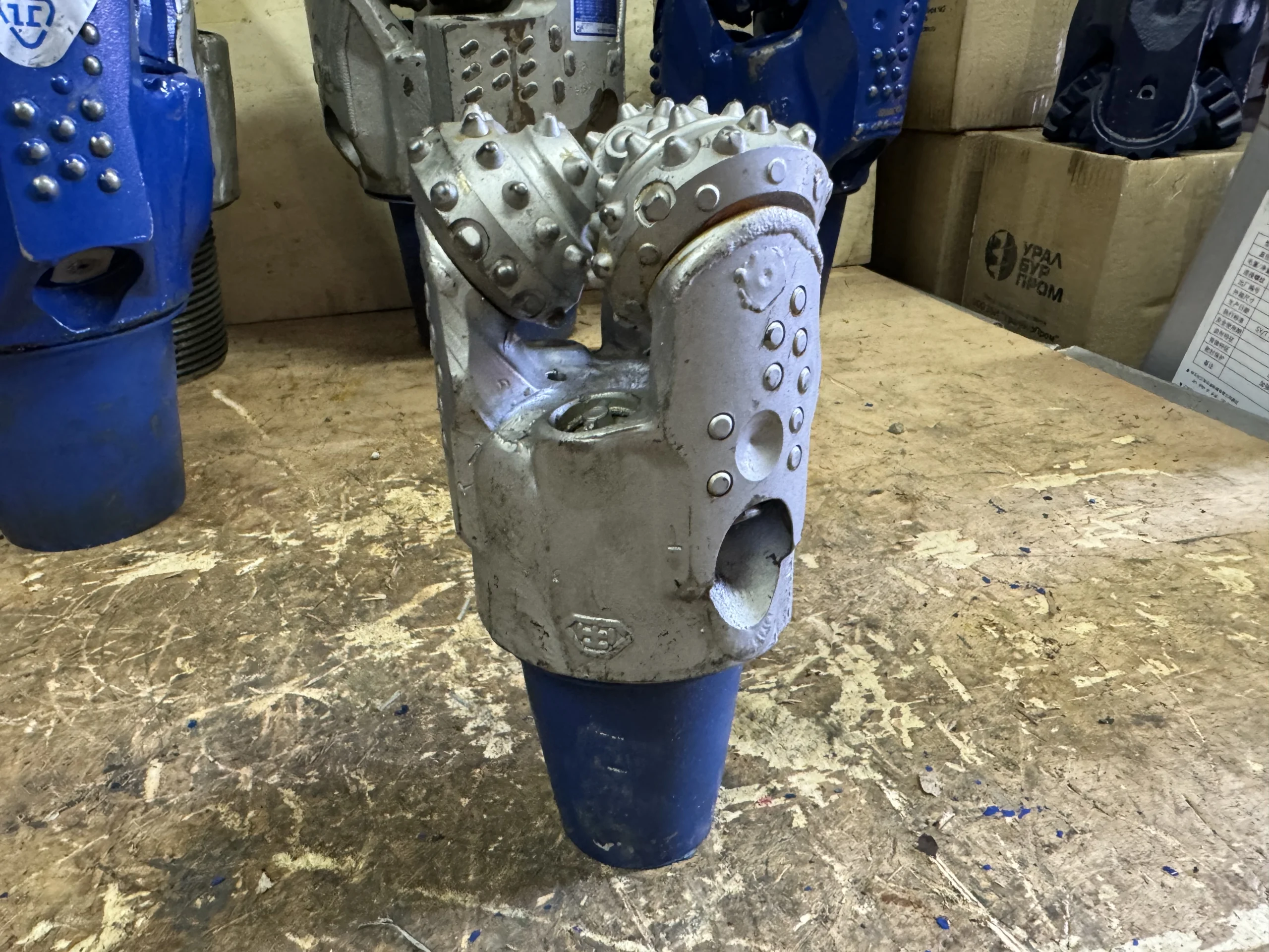 Долото шарошечное ф 101,6 STX-30 (IADC547)