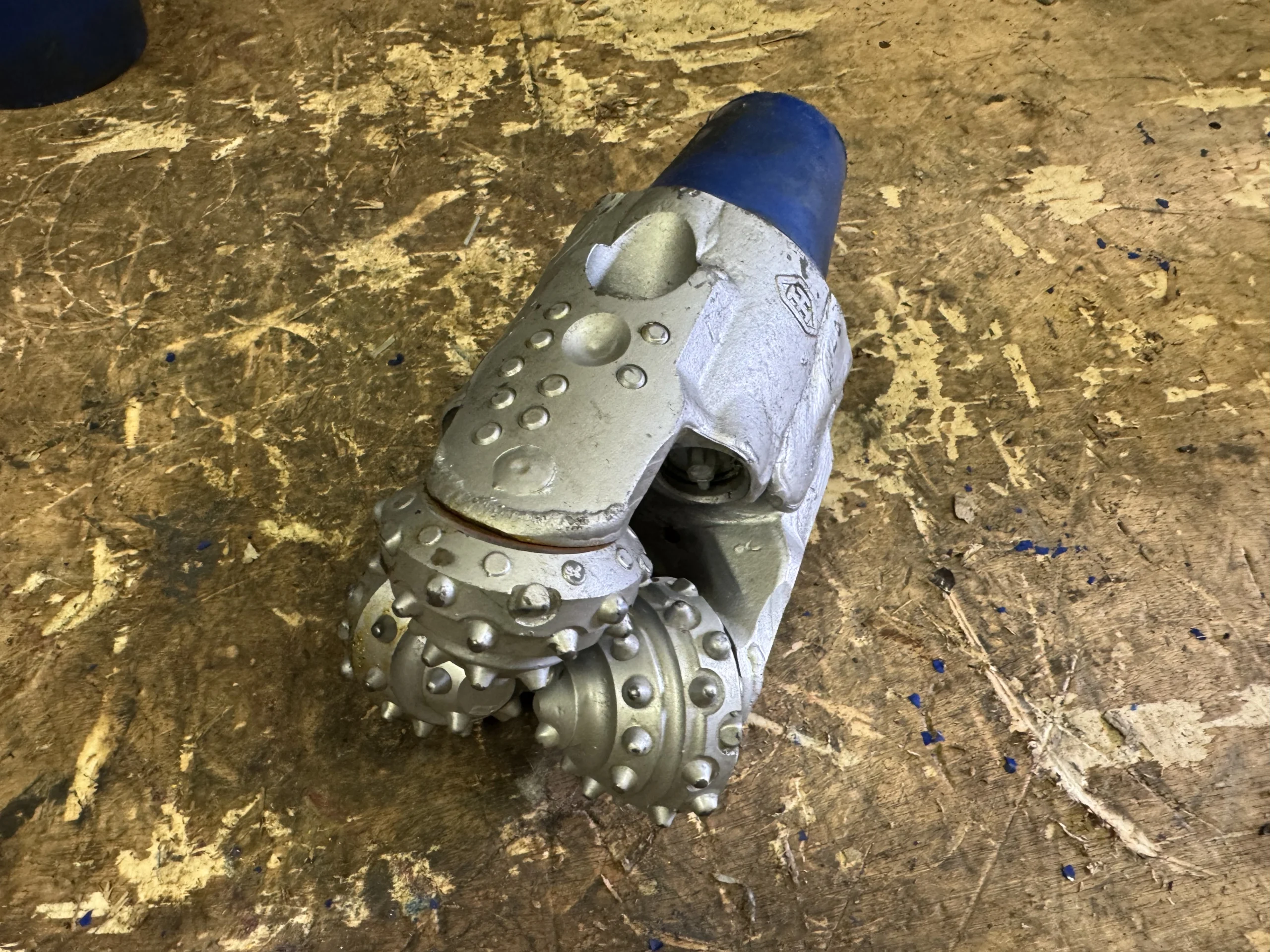 Долото шарошечное ф 101,6 STX-30 (IADC547)