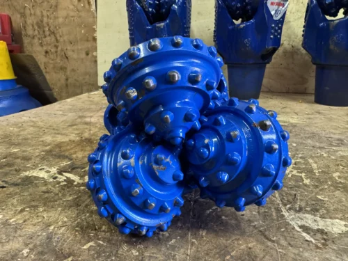 Долото шарошечное ф 165,1 HJ627GL (IADC627)