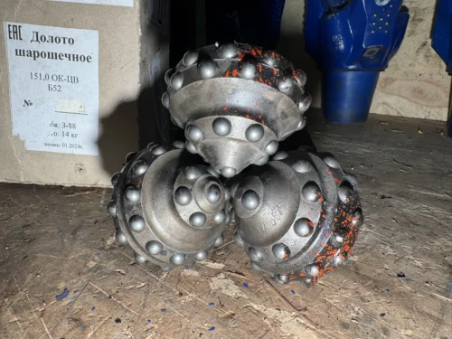 Долото шарошечное ф 151 ОК-ЦВ
