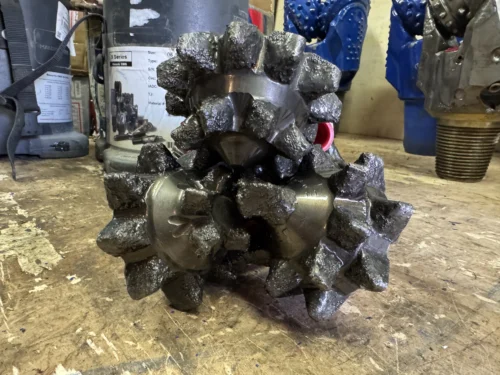 Долото шарошечное ф 165,1 XS1S (IADC116)