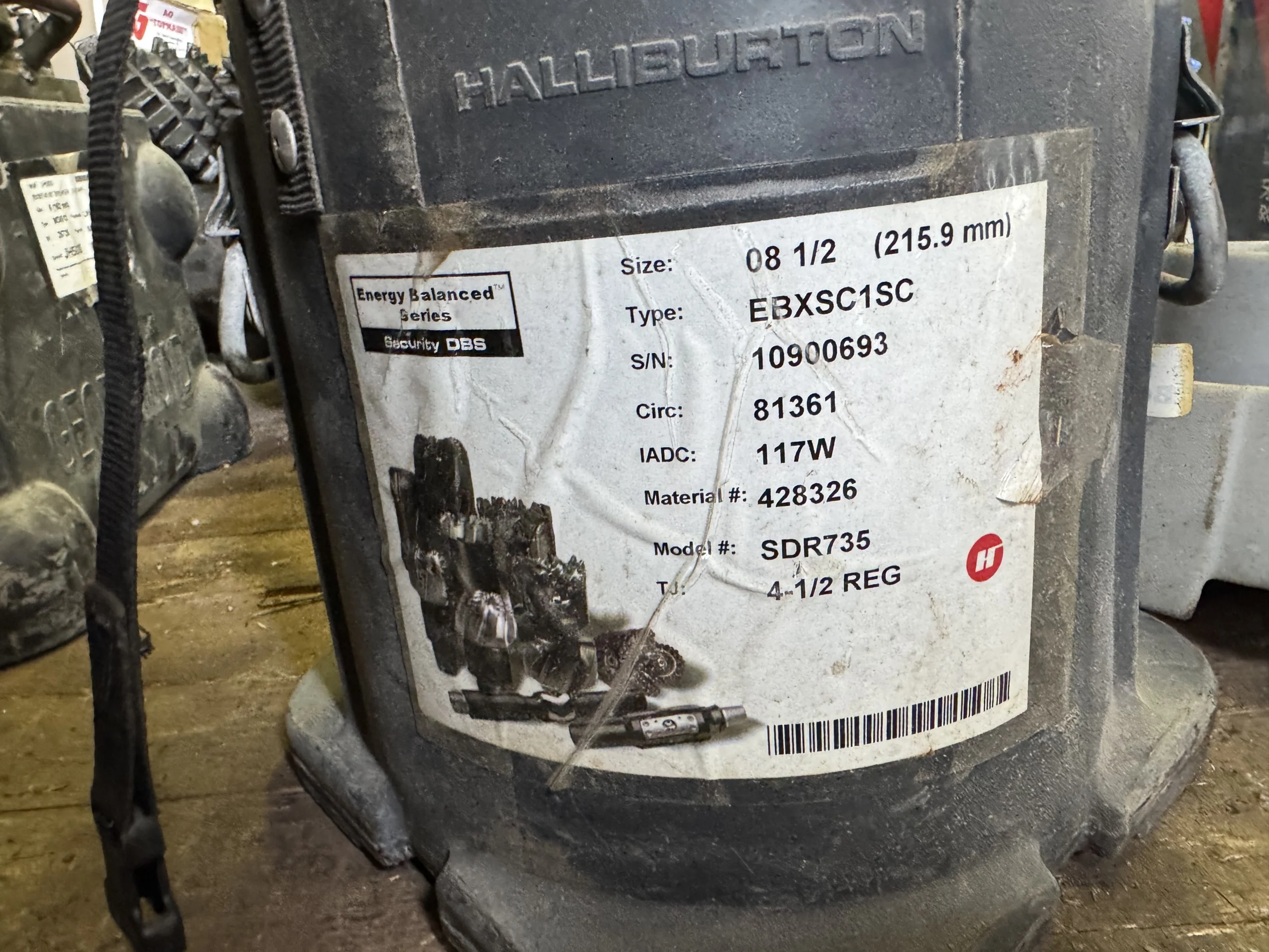 Долото шарошечное ф 215,9 EBXSC1SC (IADC117)