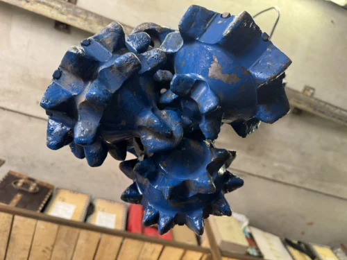 Долото шарошечное ф 269,9 HAT127GC (IADC 127)