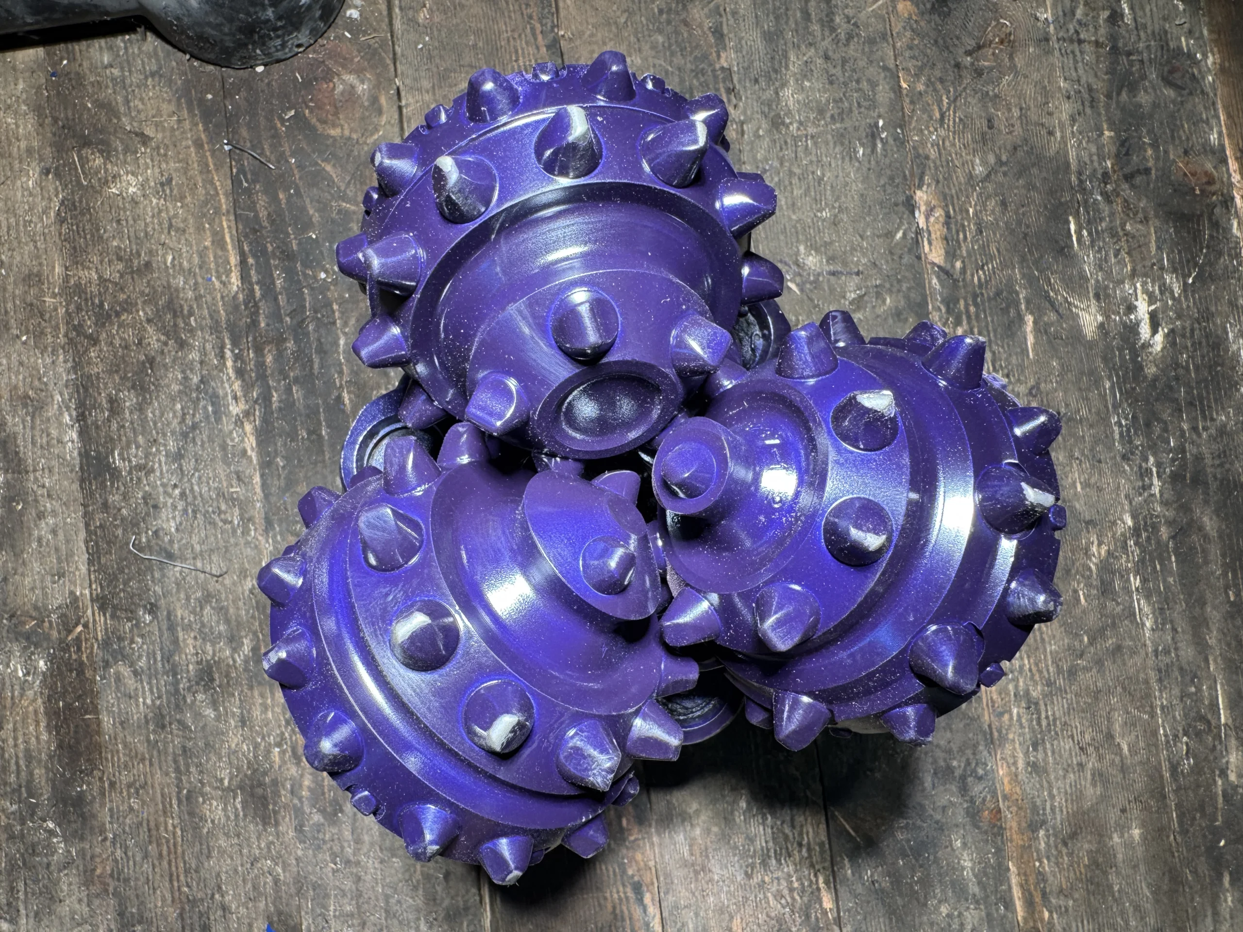 Долото шарошечное ф 190,5 HAT427G (IADC427)