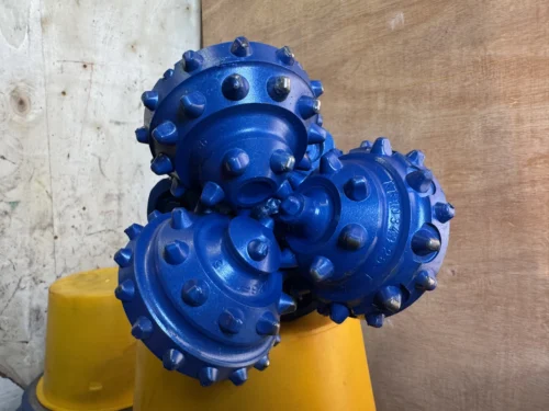 Долото шарошечное ф 133,4 HK517GT (IADC517)