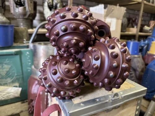 Долото шарошечное ф 215,9 MTRP637 (IADC637)