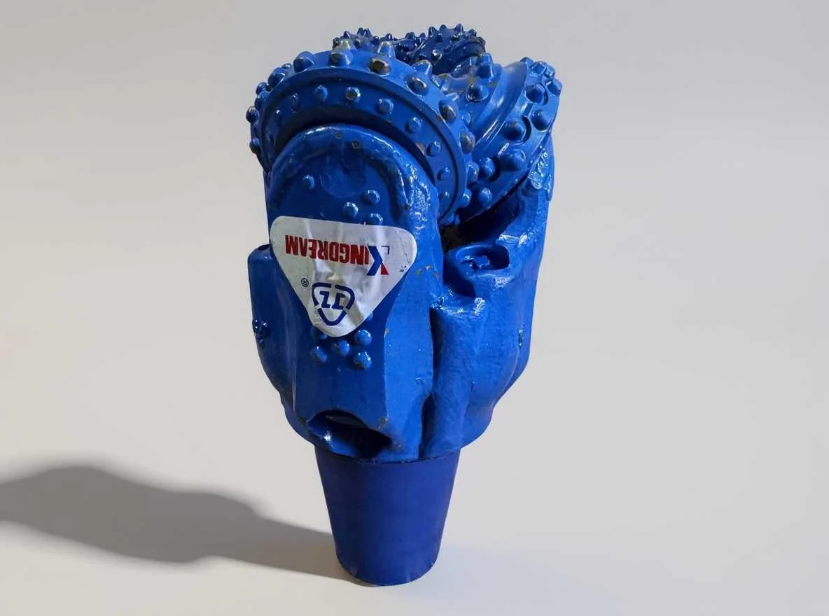 Долото шарошечное ф 165,1 HJ627GL (IADC627)