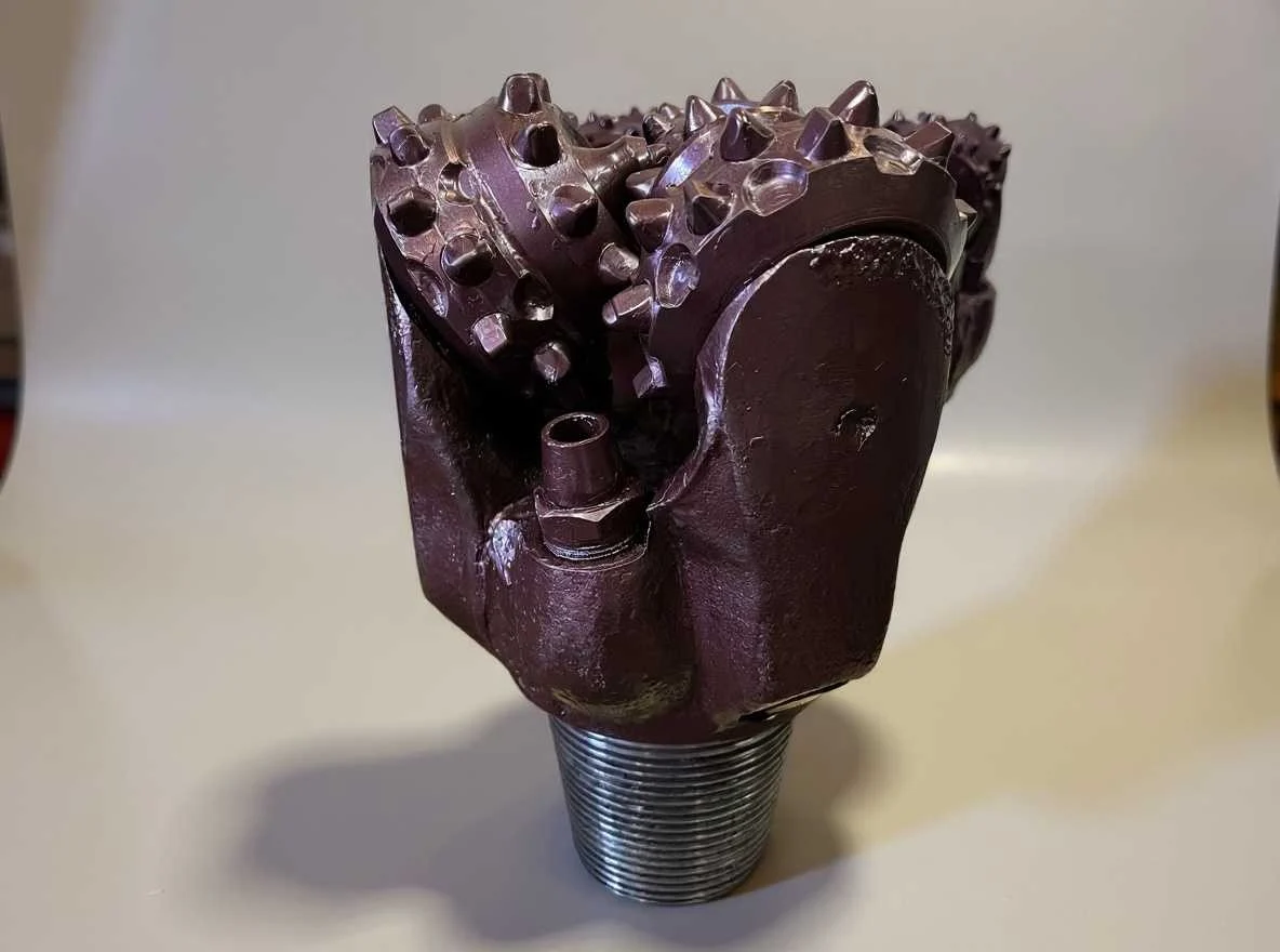 Долото шарошечное ф 215,9 AU53X (IADC535)