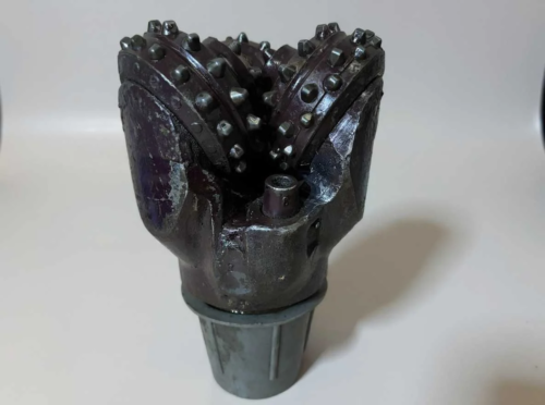 Долото шарошечное ф 215,9 МЗ-ГВ R155