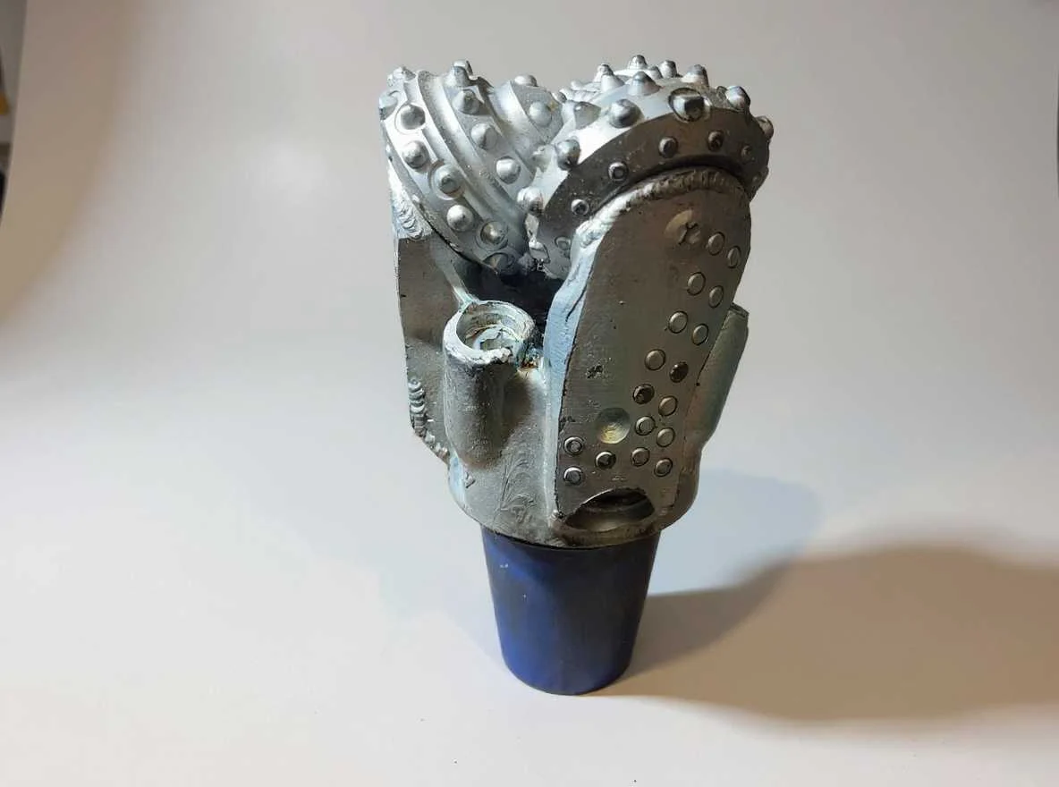 Долото шарошечное ф 152.4 STX-40 (IADC617)