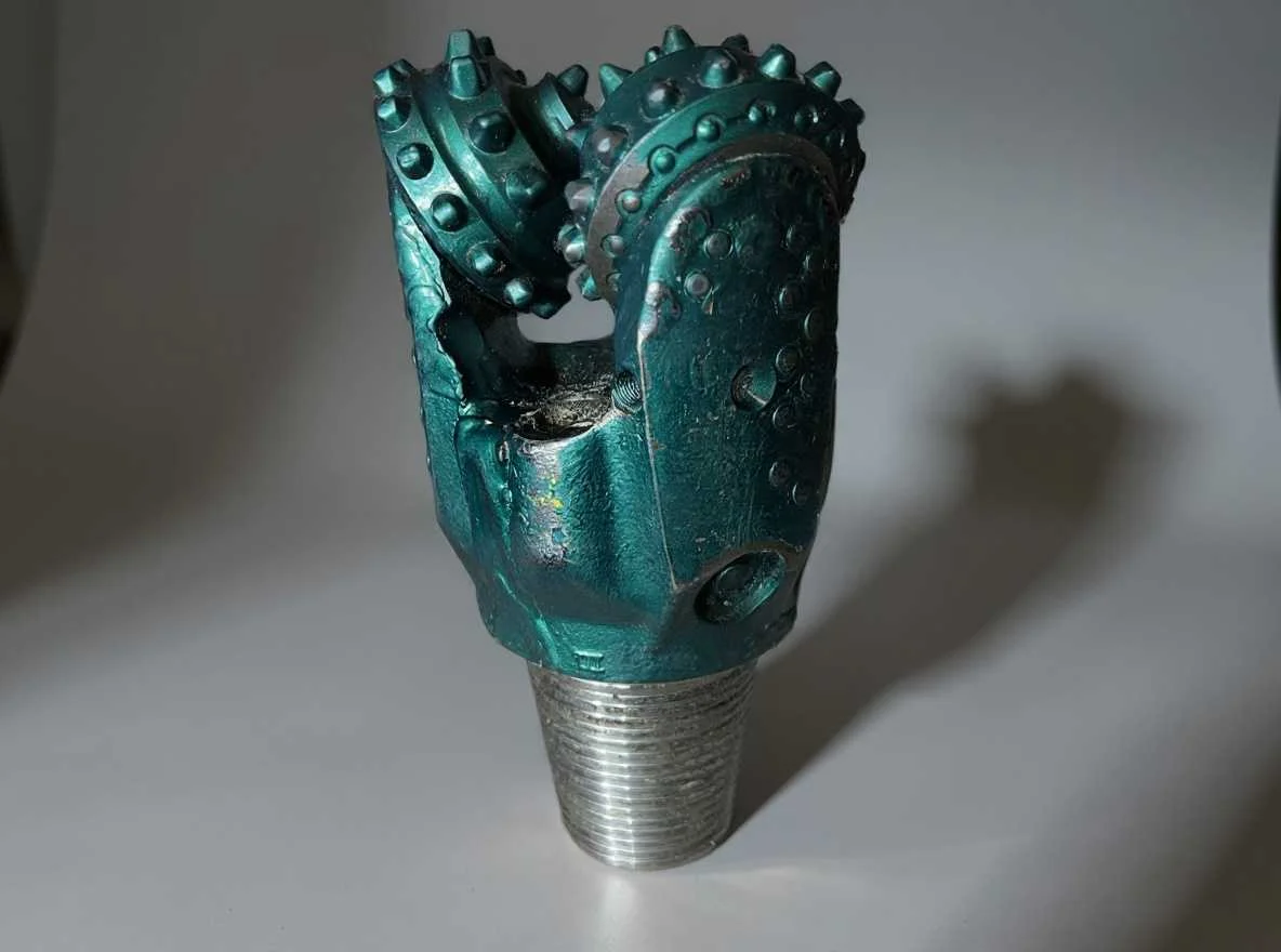 Долото шарошечное ф 142.9 ETD24MS (IADC517)