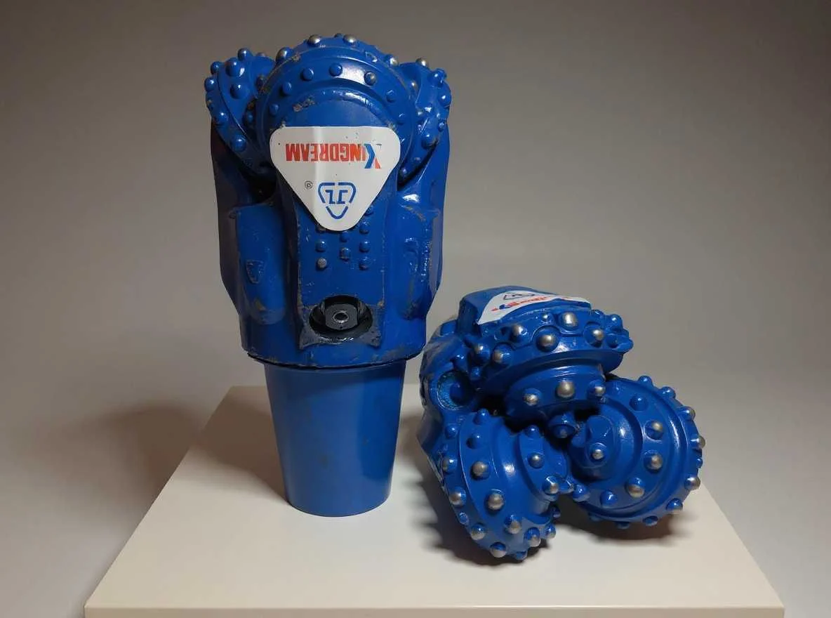 Долото шарошечное ф 149,2 HAT547GLY (IADC 547)