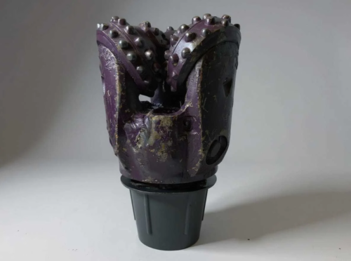 Долото шарошечное ф 190,5 ТЗ-ГНУ