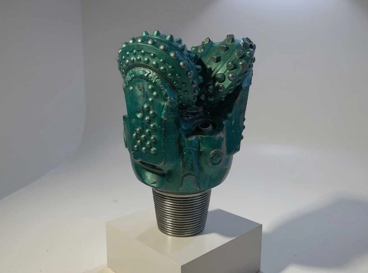 Долото шарошечное ф 219,1 HE44MRSV (IADC617)